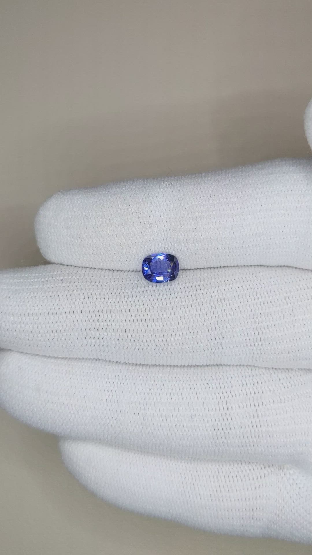 1.16 Ct. Blue Sapphire from Ceylon (Sri Lanka) Size Video