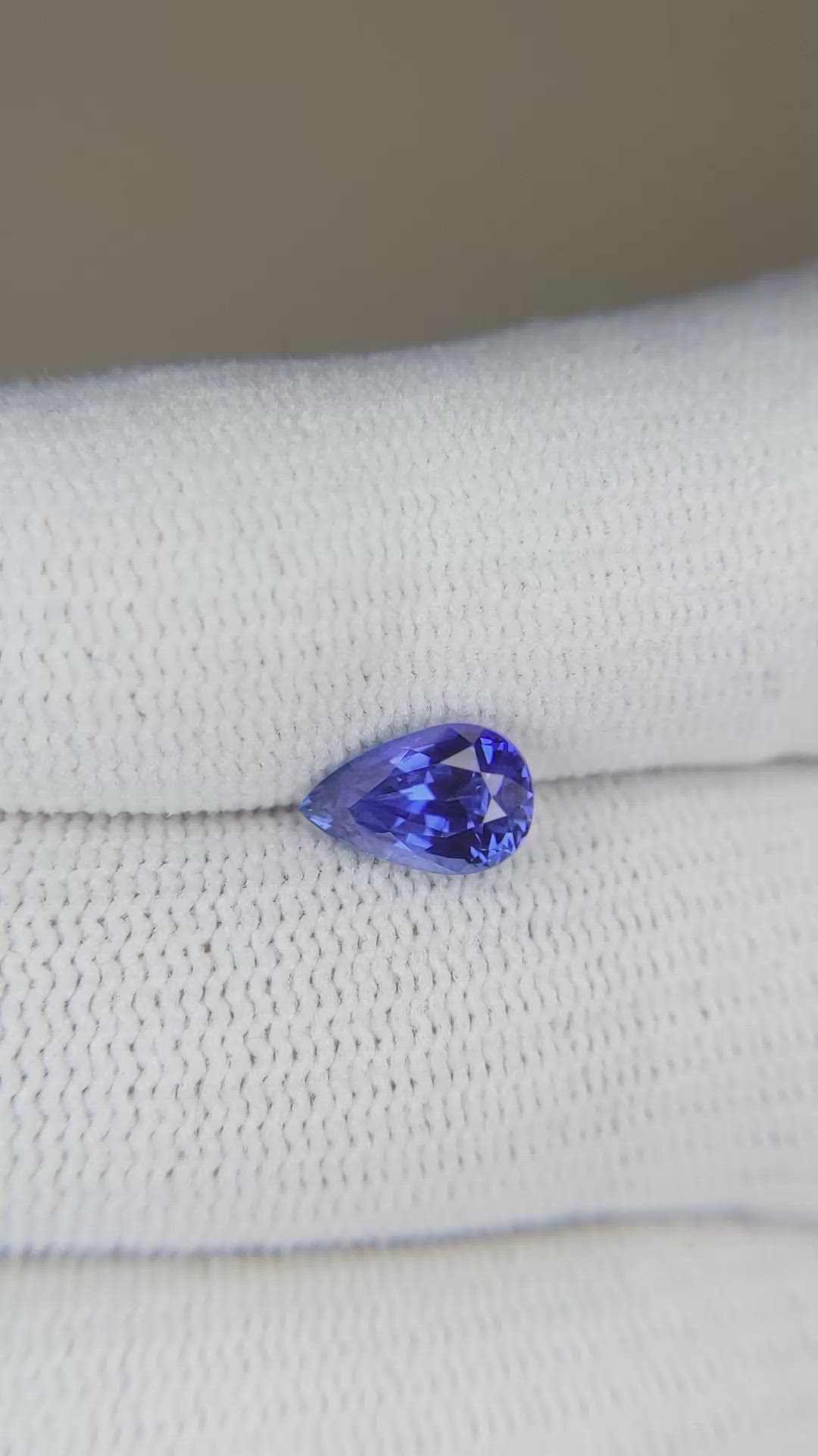 1.66 Ct. Blue Sapphire from Ceylon (Sri Lanka) Size Video