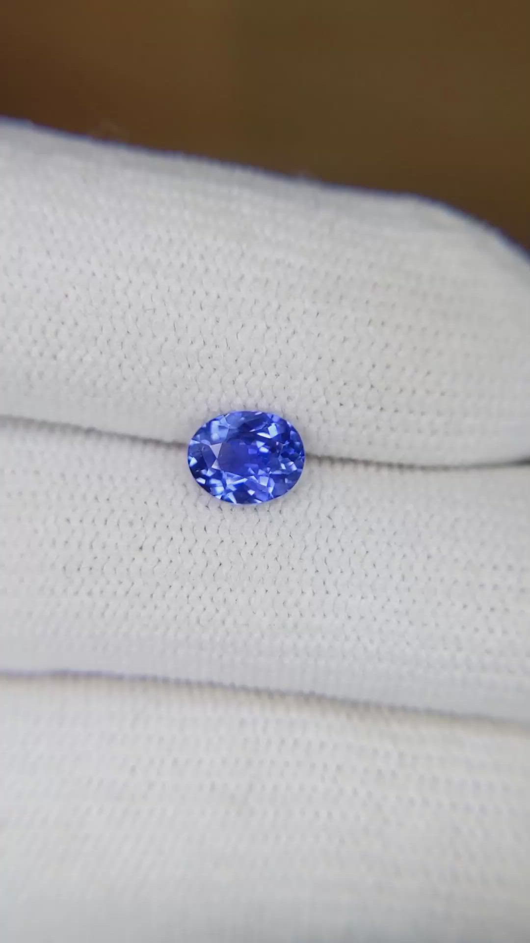 0.87 Ct. Blue Sapphire from Ceylon (Sri Lanka) Size Video