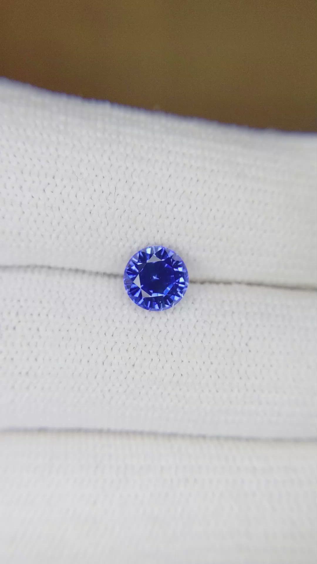 1.32 Ct. Blue Sapphire from Ceylon (Sri Lanka) Size Video
