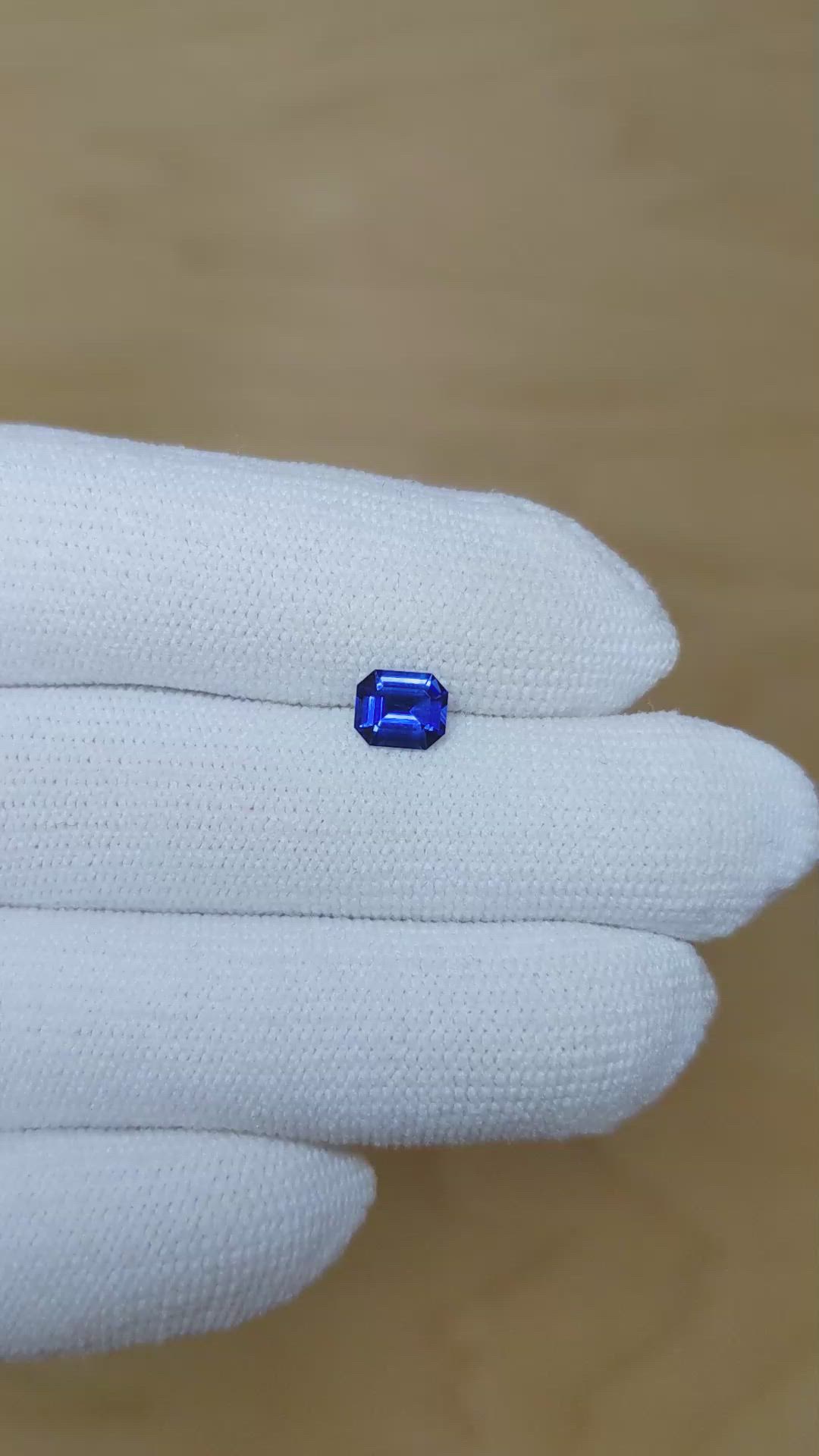 0.81 Ct. Blue Sapphire from Ceylon (Sri Lanka) Size Video
