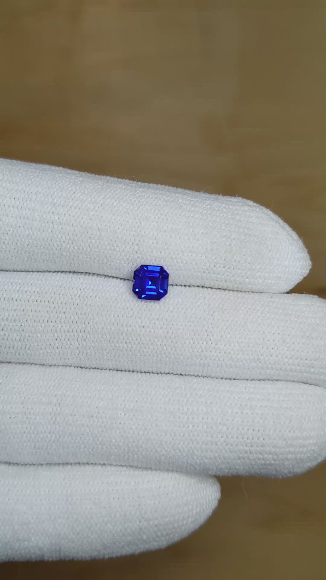 1.06 Ct. Blue Sapphire from Ceylon (Sri Lanka) Size Video
