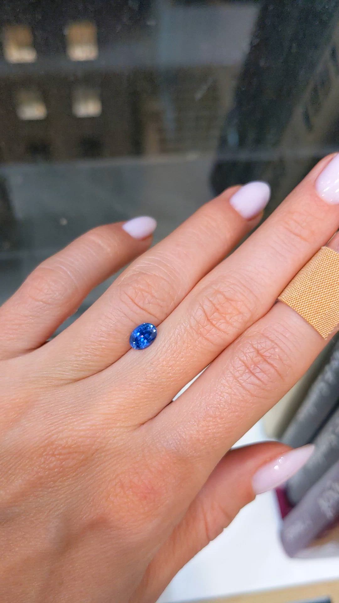 1.06 Ct. Blue Sapphire from Ceylon (Sri Lanka) Size Video