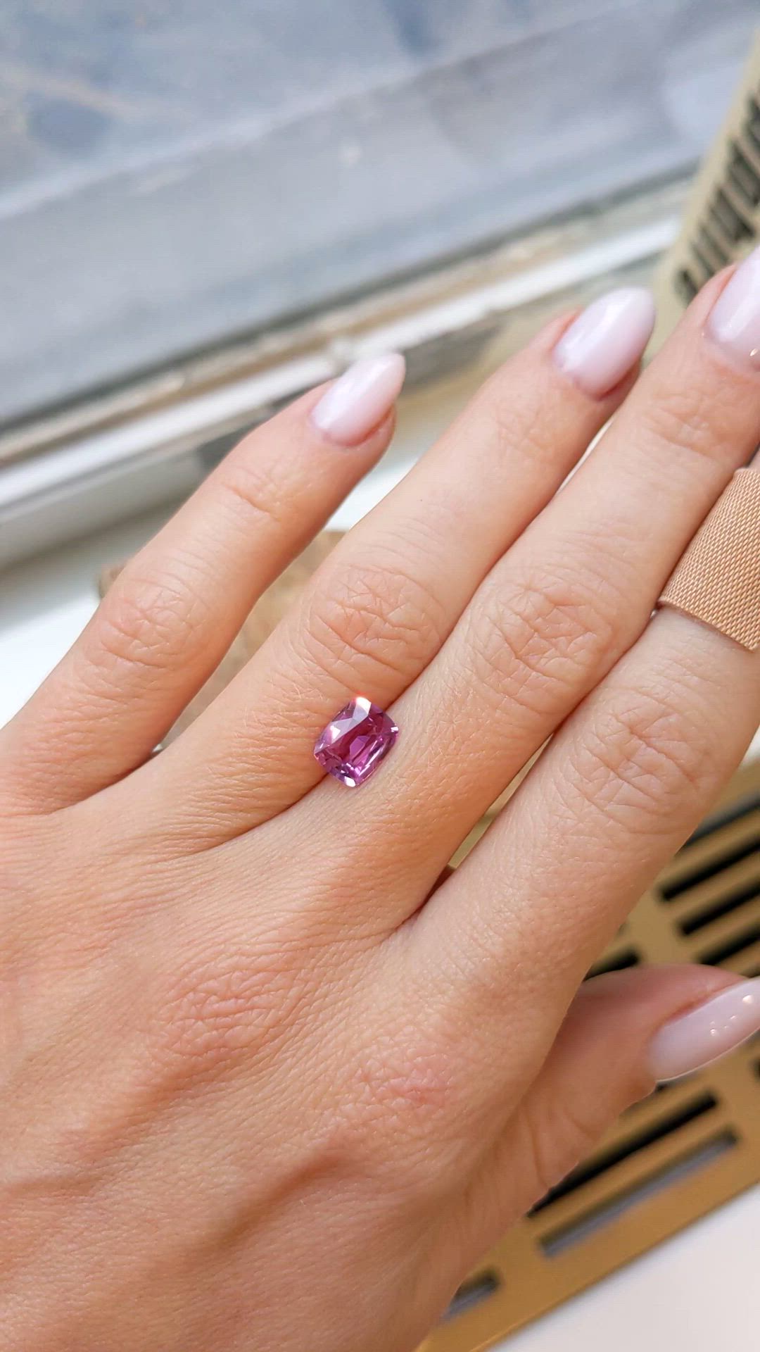 1.61 Ct. Pink Sapphire from Ceylon (Sri Lanka) Size Video