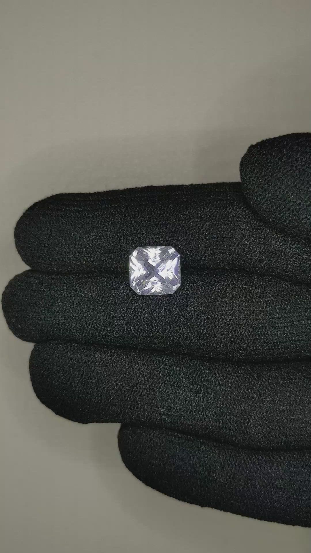 4.00 Ct. White Sapphire from Ceylon (Sri Lanka) Size Video