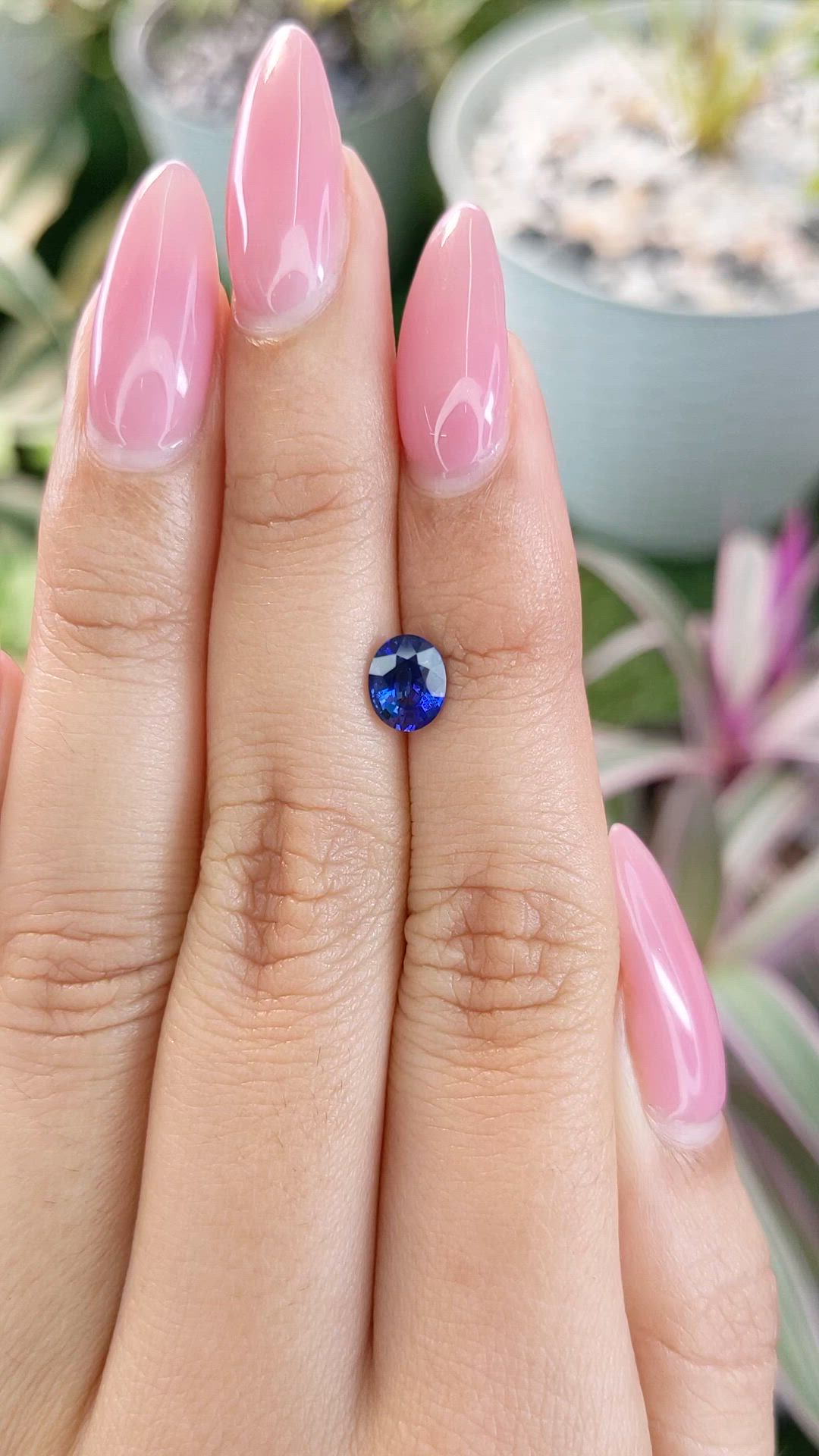 1.02 Ct. Blue Sapphire from Ceylon (Sri Lanka) Size Video