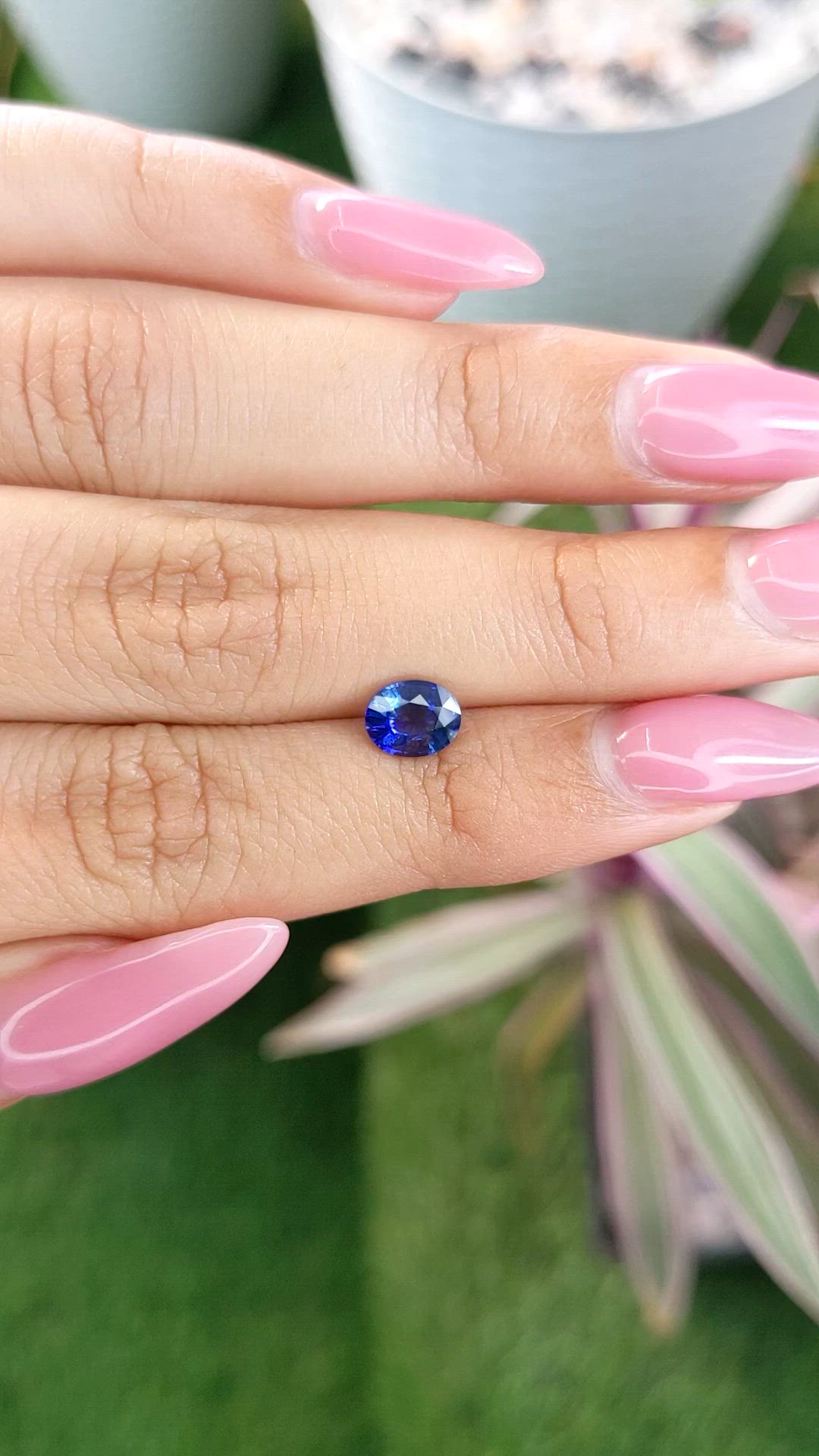 1.02 Ct. Blue Sapphire from Ceylon (Sri Lanka) Size Video