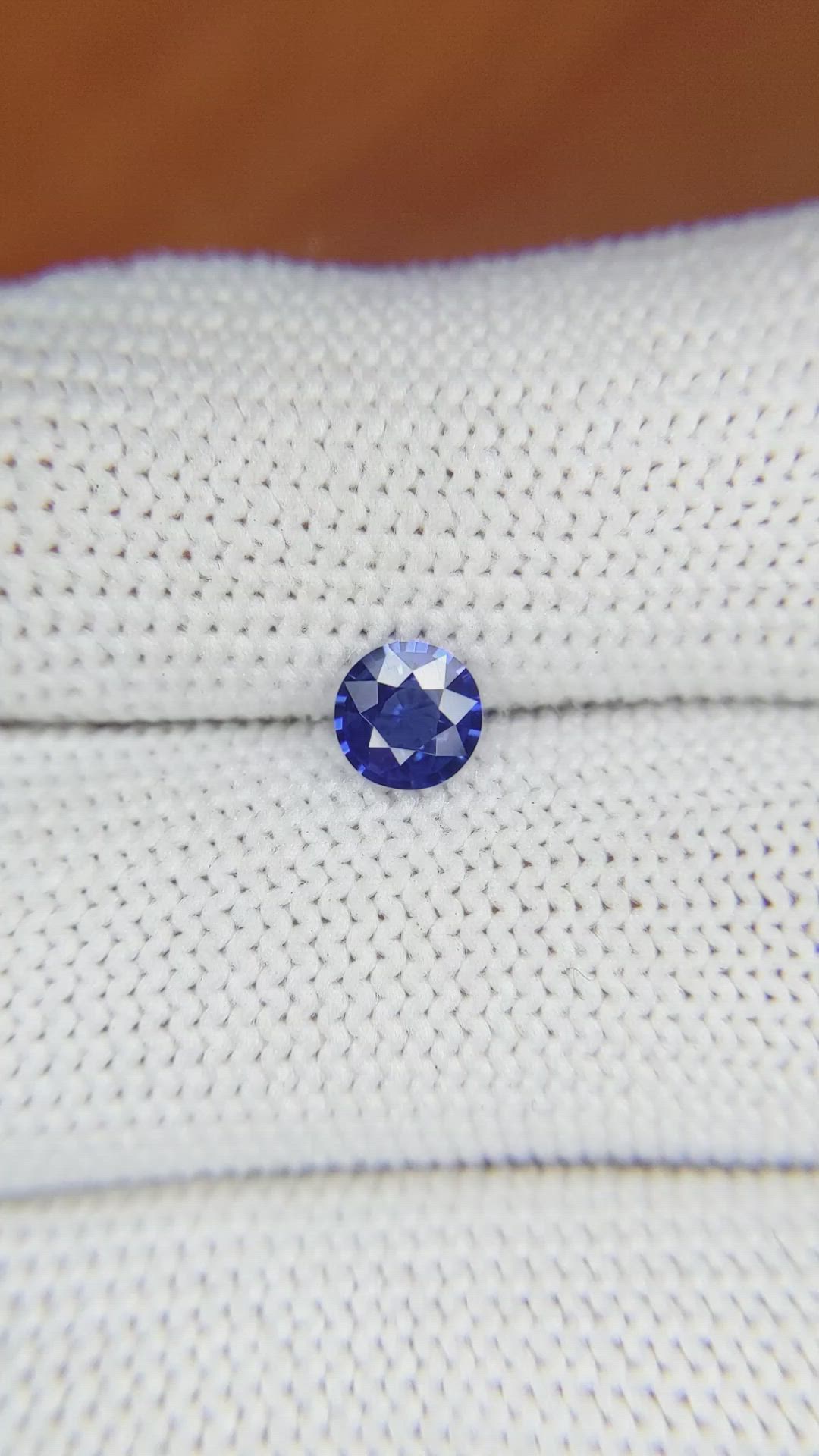0.58 Ct. Blue Sapphire from Ceylon (Sri Lanka) Size Video