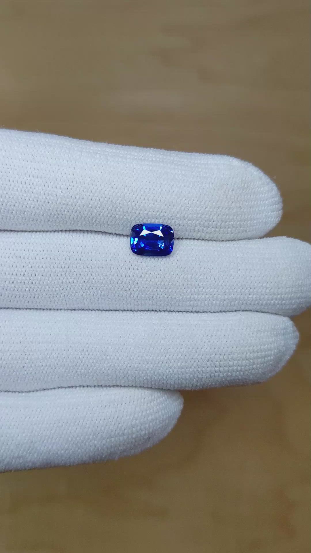 1.83 Ct. Blue Sapphire from Ceylon (Sri Lanka) Size Video