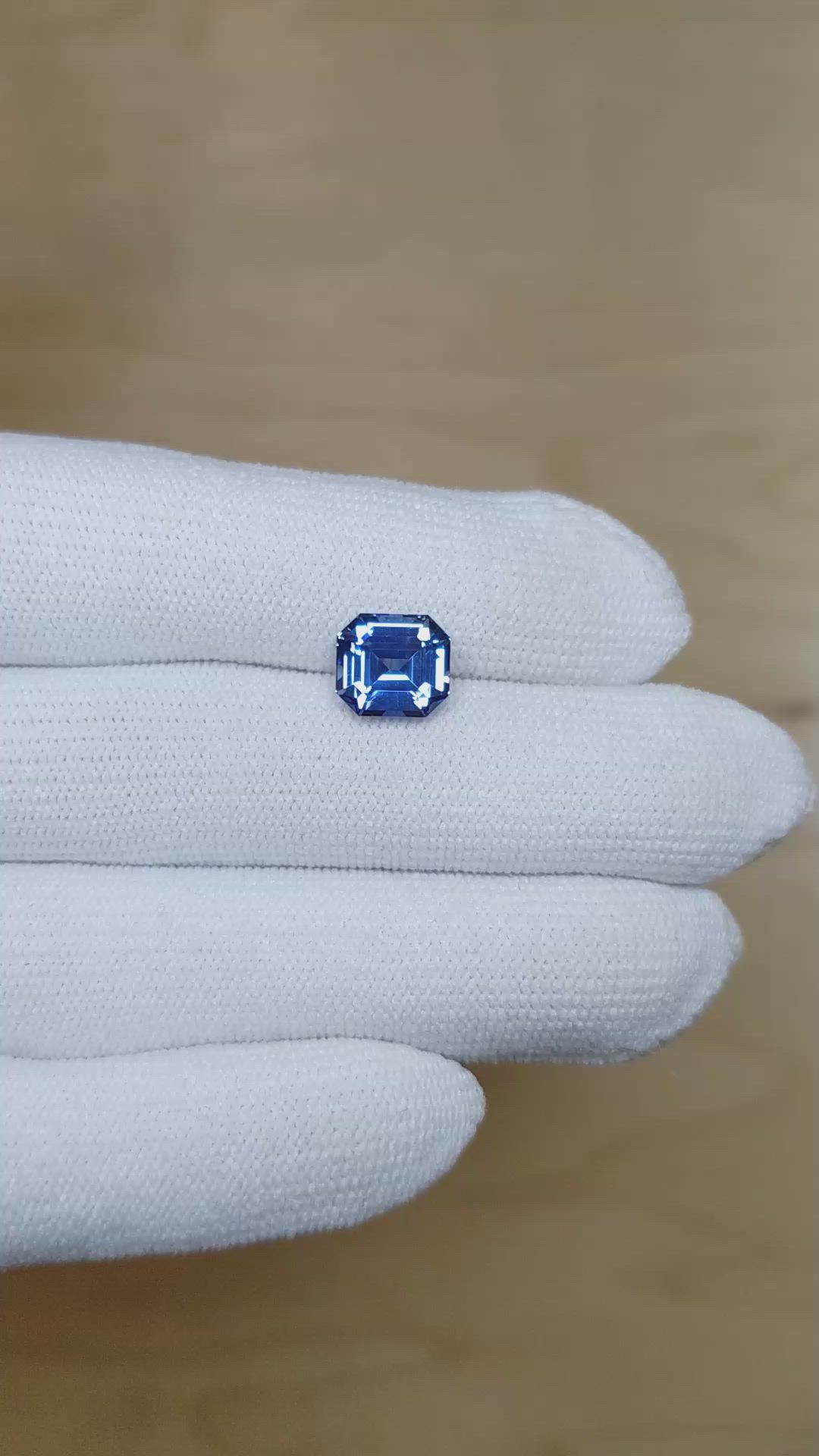 3.39 Ct. Blue Sapphire from Ceylon (Sri Lanka) Size Video