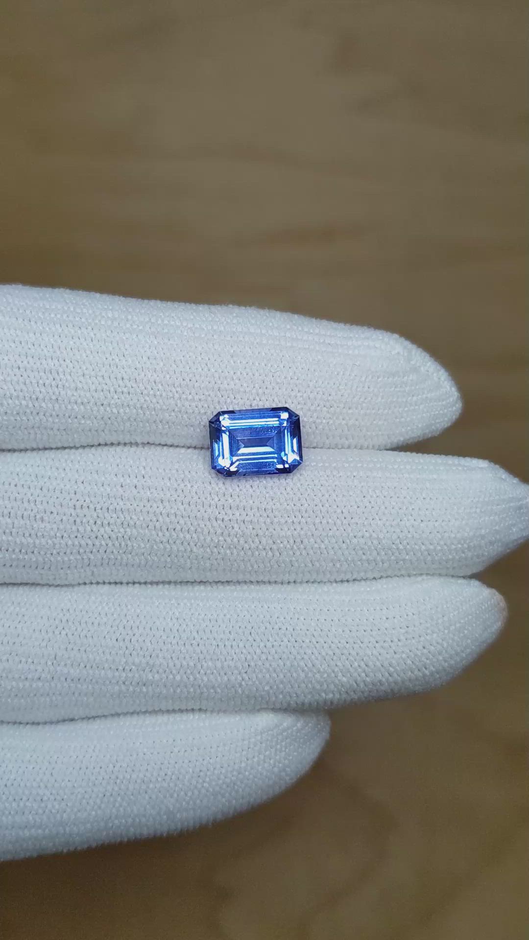 3.77 Ct. Blue Sapphire from Ceylon (Sri Lanka) Size Video