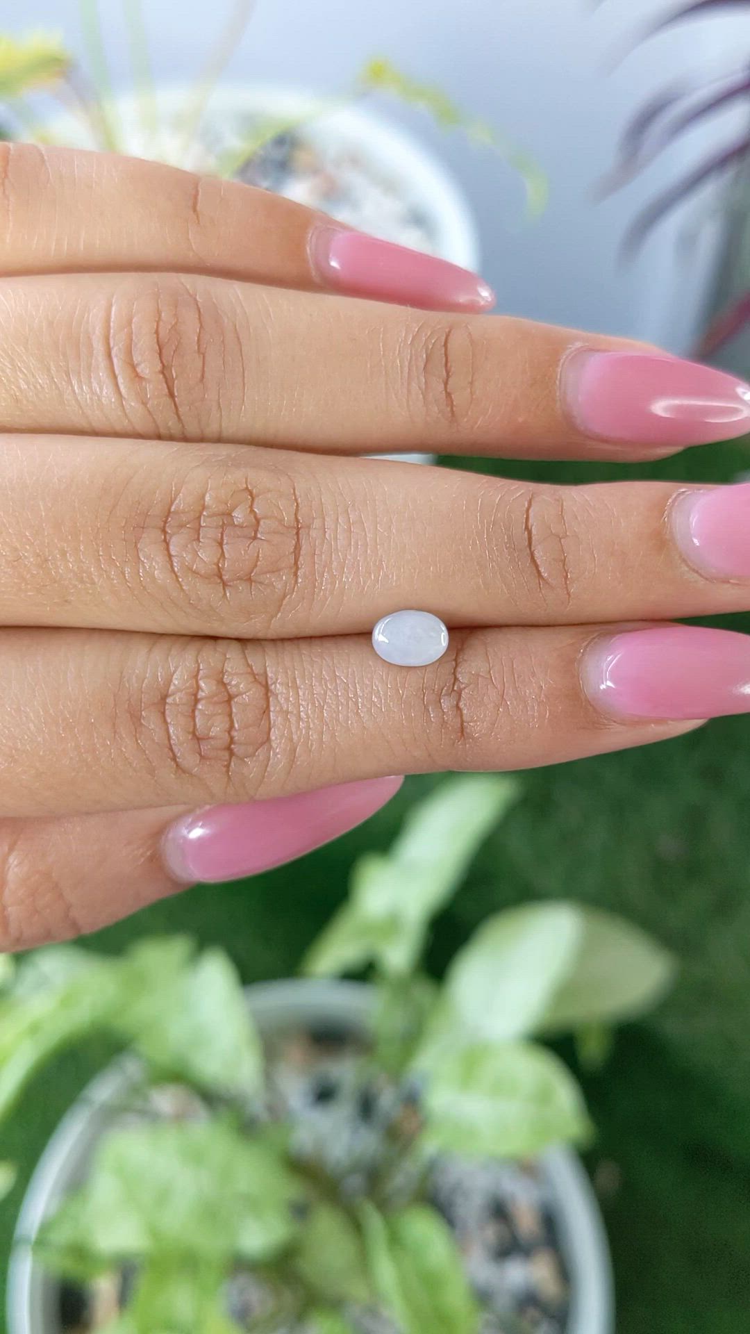 1.47 Ct. White Star Sapphire from Ceylon (Sri Lanka) Size Video