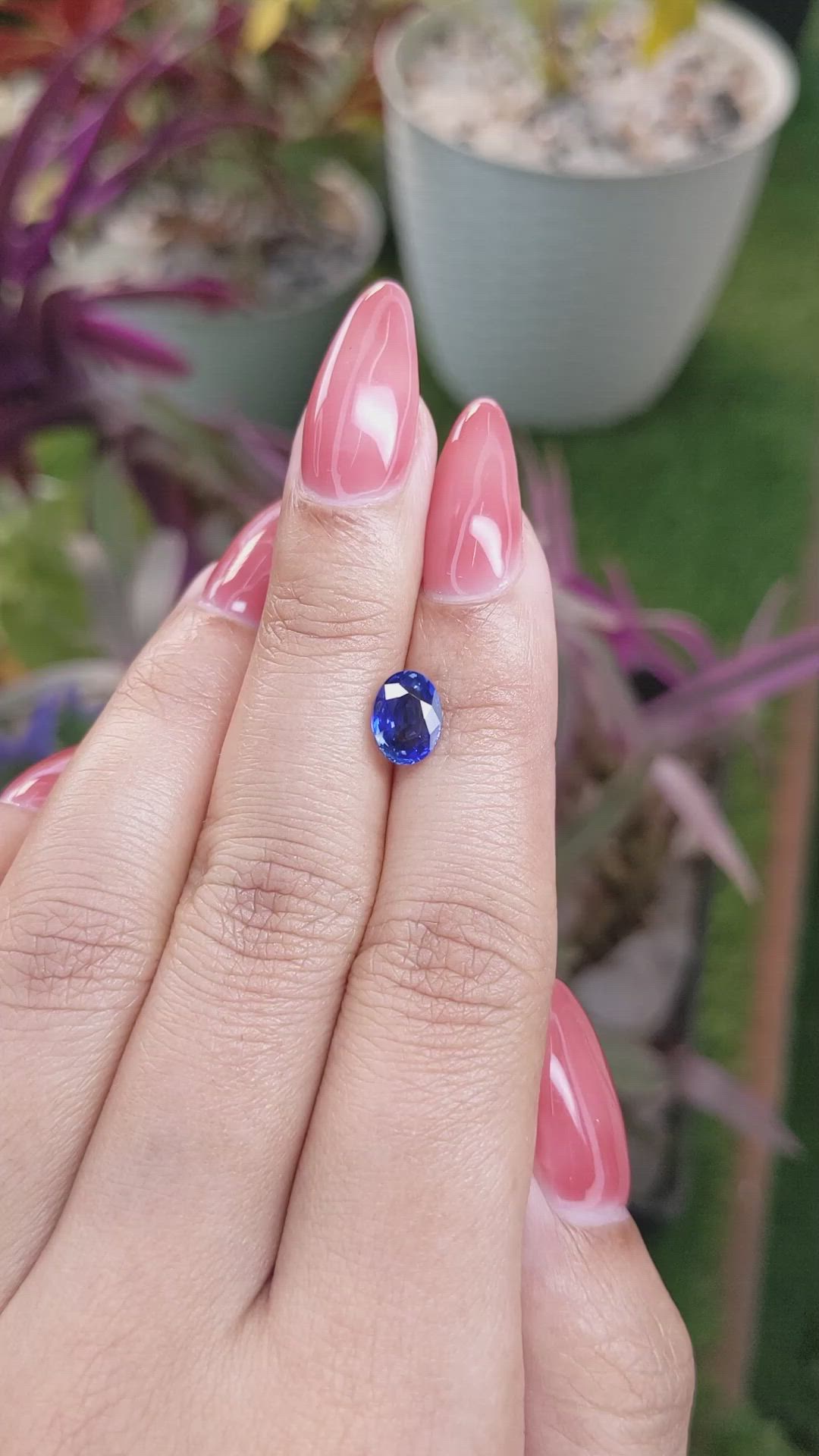 1.59 Ct. Blue Sapphire from Ceylon (Sri Lanka) Size Video