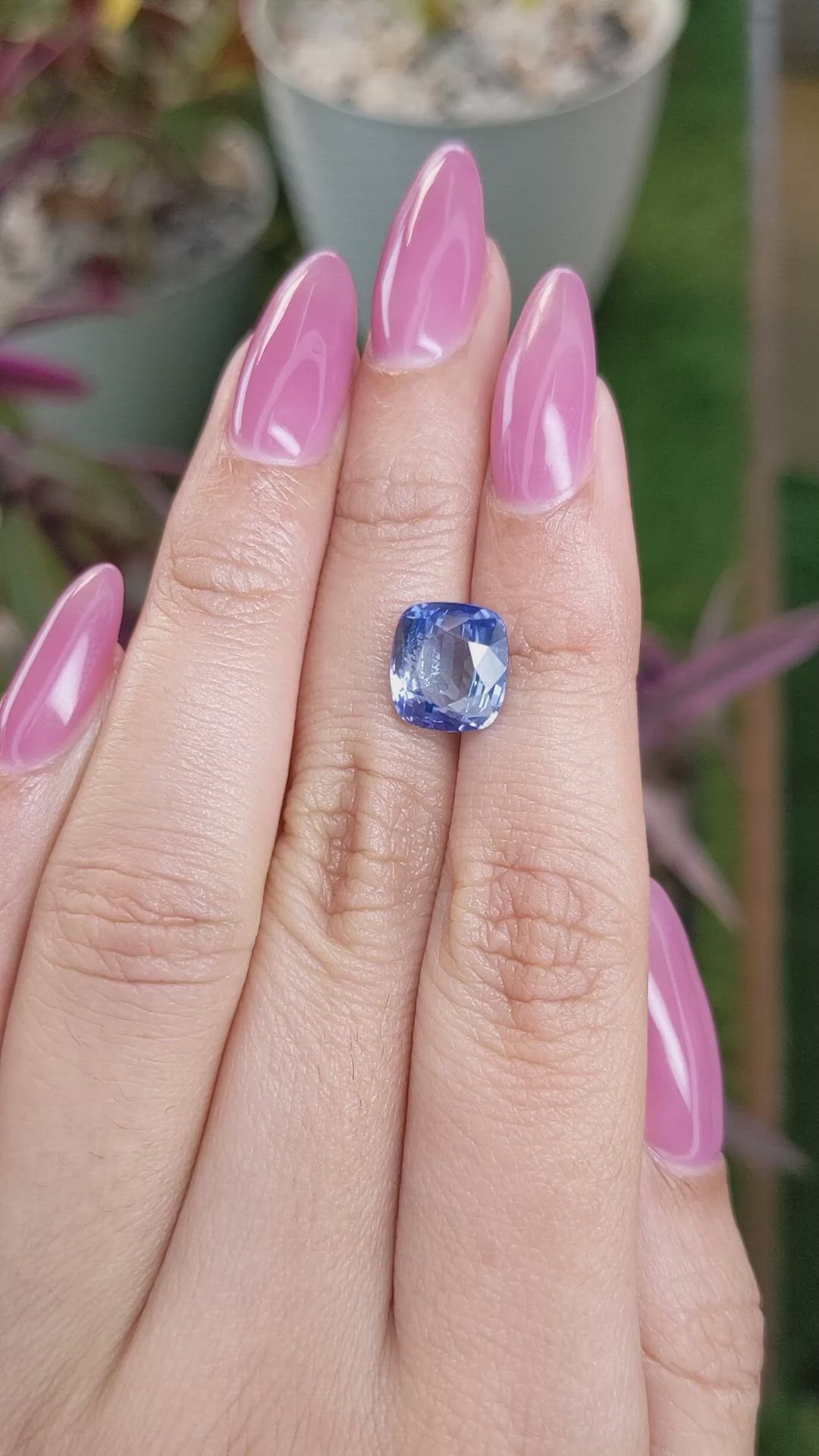 4.84 Ct. Blue Sapphire from Ceylon (Sri Lanka) Size Video