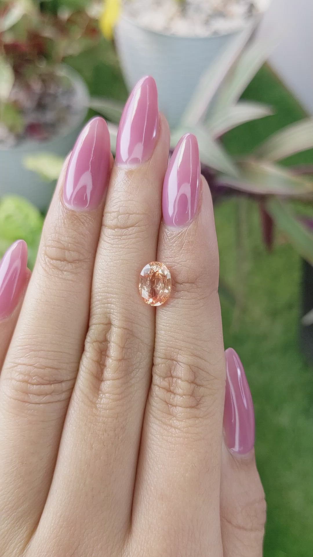 2.16 Ct. Padparadscha Sapphire from Ceylon (Sri Lanka) Size Video