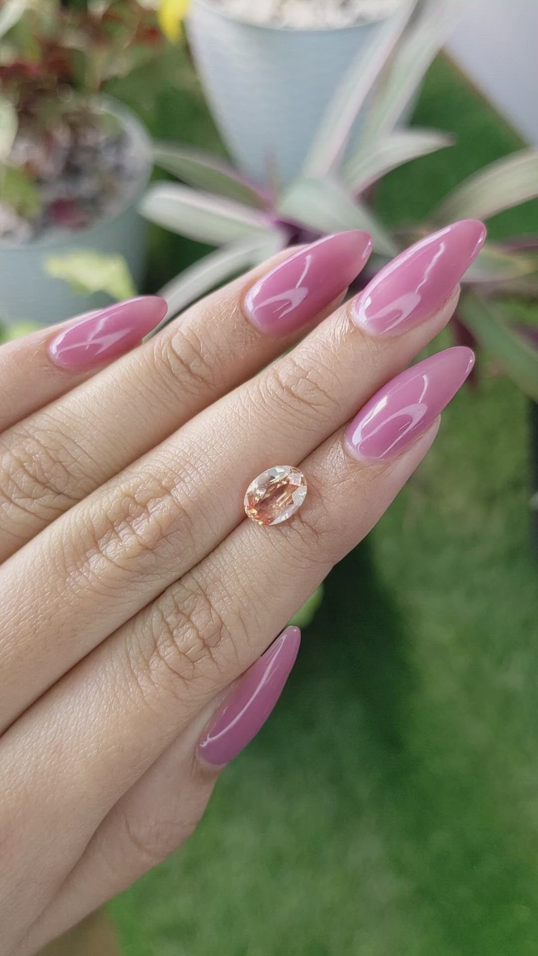 2.16 Ct. Padparadscha Sapphire from Ceylon (Sri Lanka) Size Video