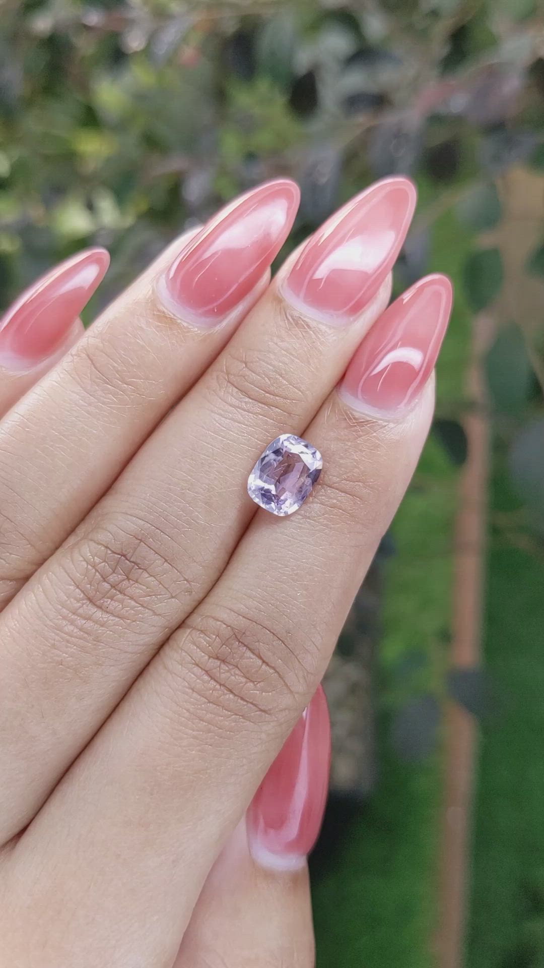 2.25 Ct. Pinkish Purple Sapphire from Ceylon (Sri Lanka) Size Video