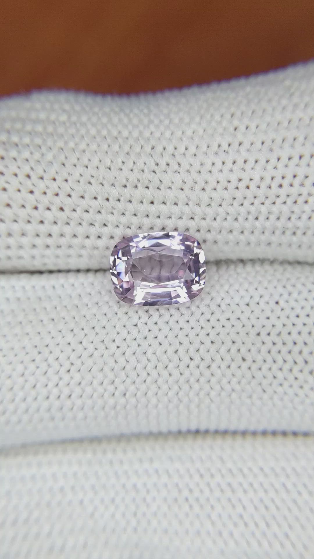 2.25 Ct. Pinkish Purple Sapphire from Ceylon (Sri Lanka) Size Video