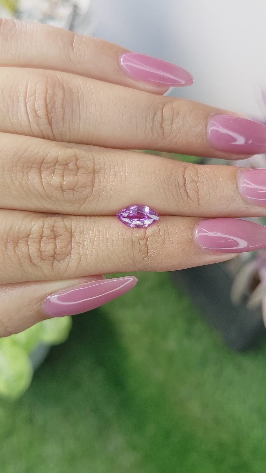 1.17 Ct. Pinkish Purple Sapphire from Ceylon (Sri Lanka) Size Video