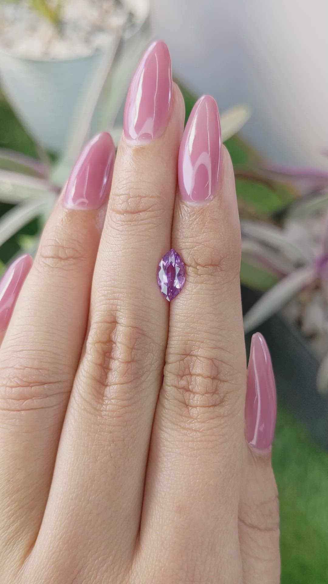 1.17 Ct. Pinkish Purple Sapphire from Ceylon (Sri Lanka) Size Video