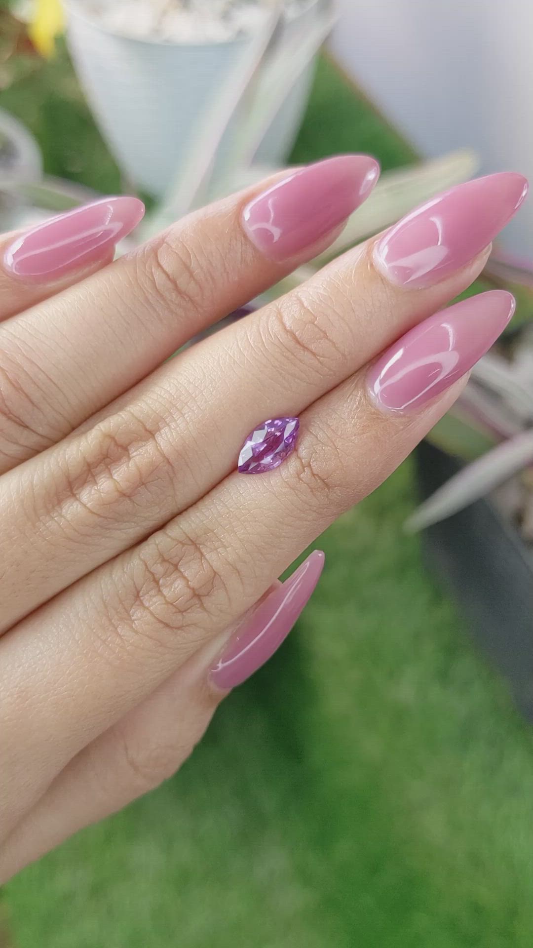 1.17 Ct. Pinkish Purple Sapphire from Ceylon (Sri Lanka) Size Video