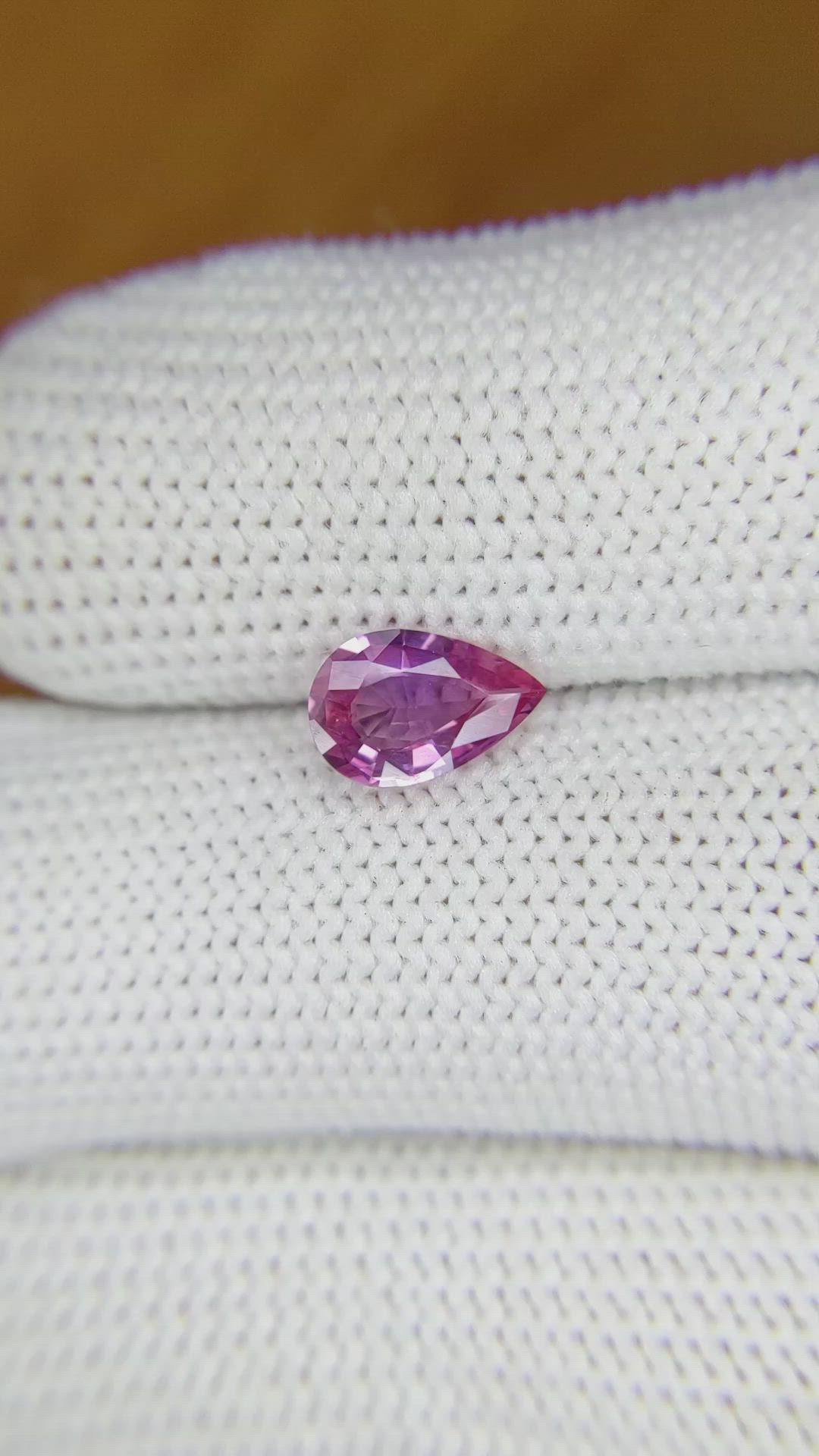 1.16 Ct. Purplish Pink Sapphire from Ceylon (Sri Lanka) Size Video