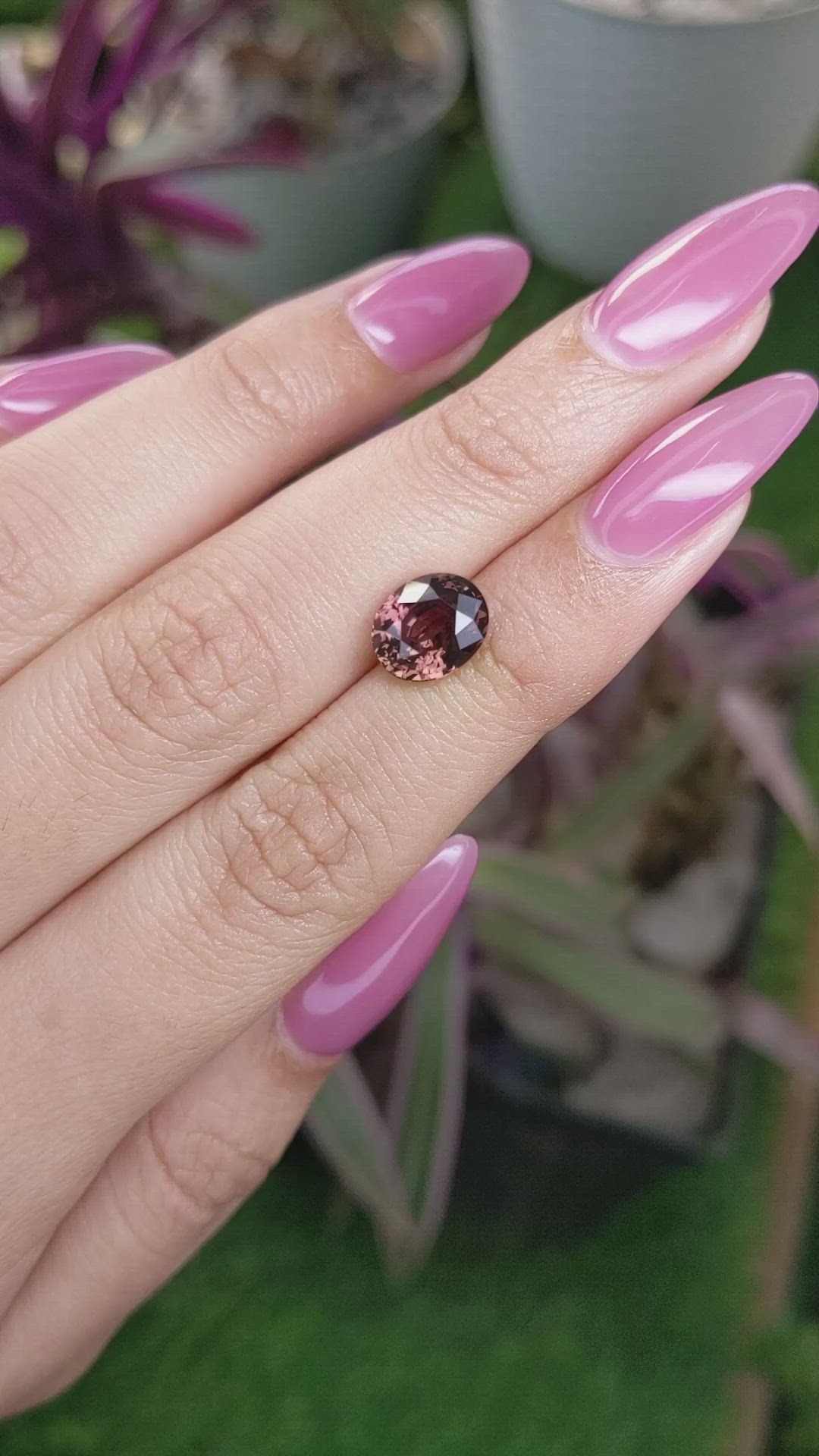 3.32 Ct. Orangish Brown Sapphire from Ceylon (Sri Lanka) Size Video