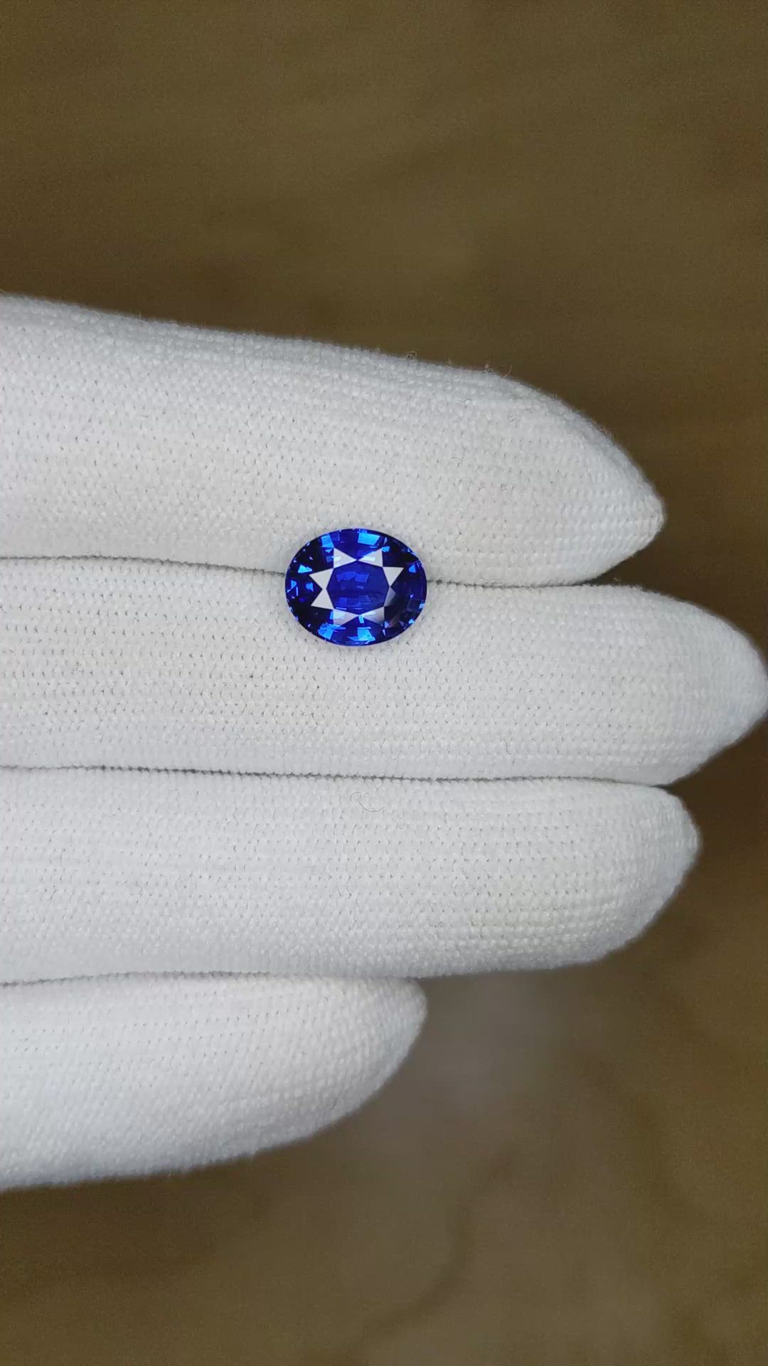 3.05 Ct. Blue Sapphire from Ceylon (Sri Lanka) Size Video