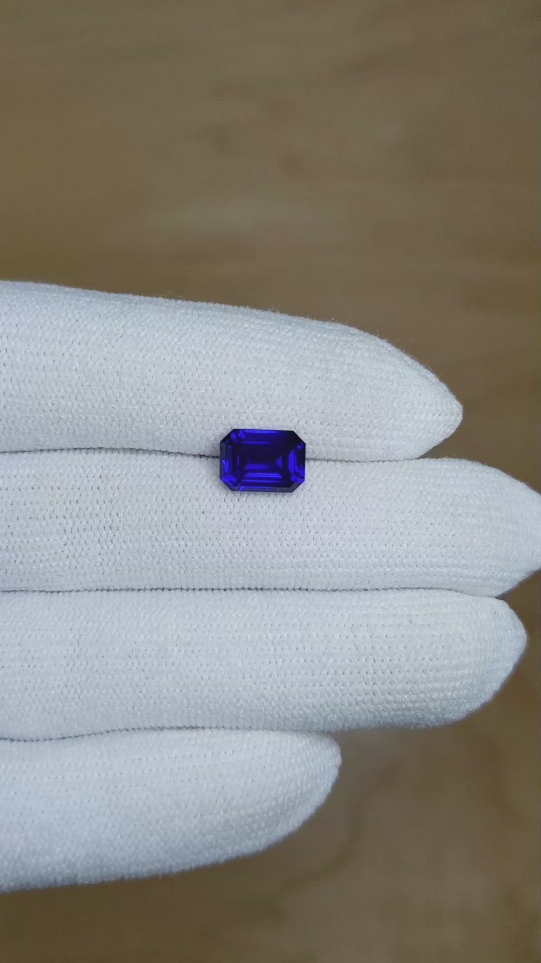 2.76 Ct. Blue Sapphire from Ceylon (Sri Lanka) Size Video