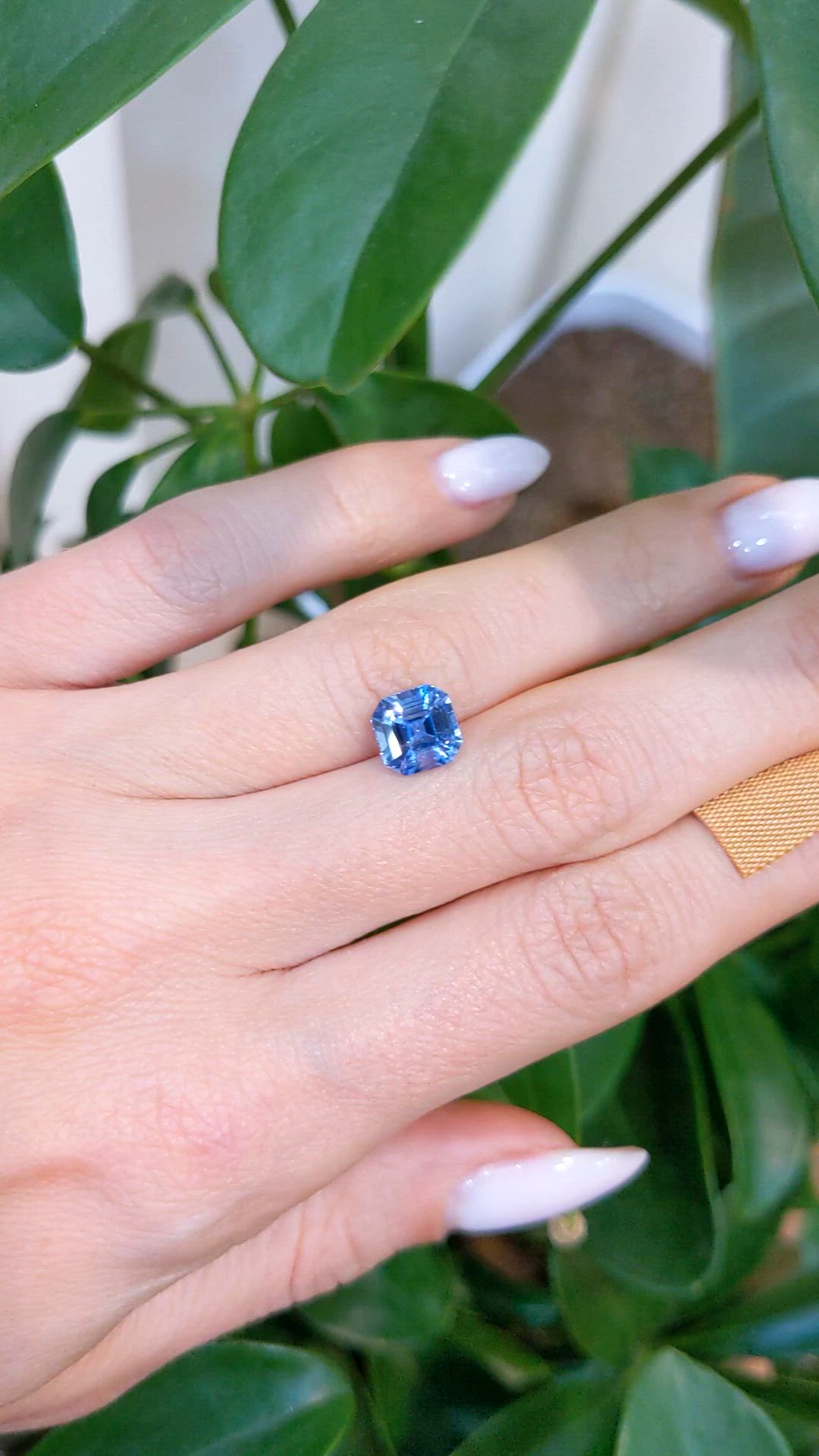 2.83 Ct. Blue Sapphire from Ceylon (Sri Lanka) Size Video