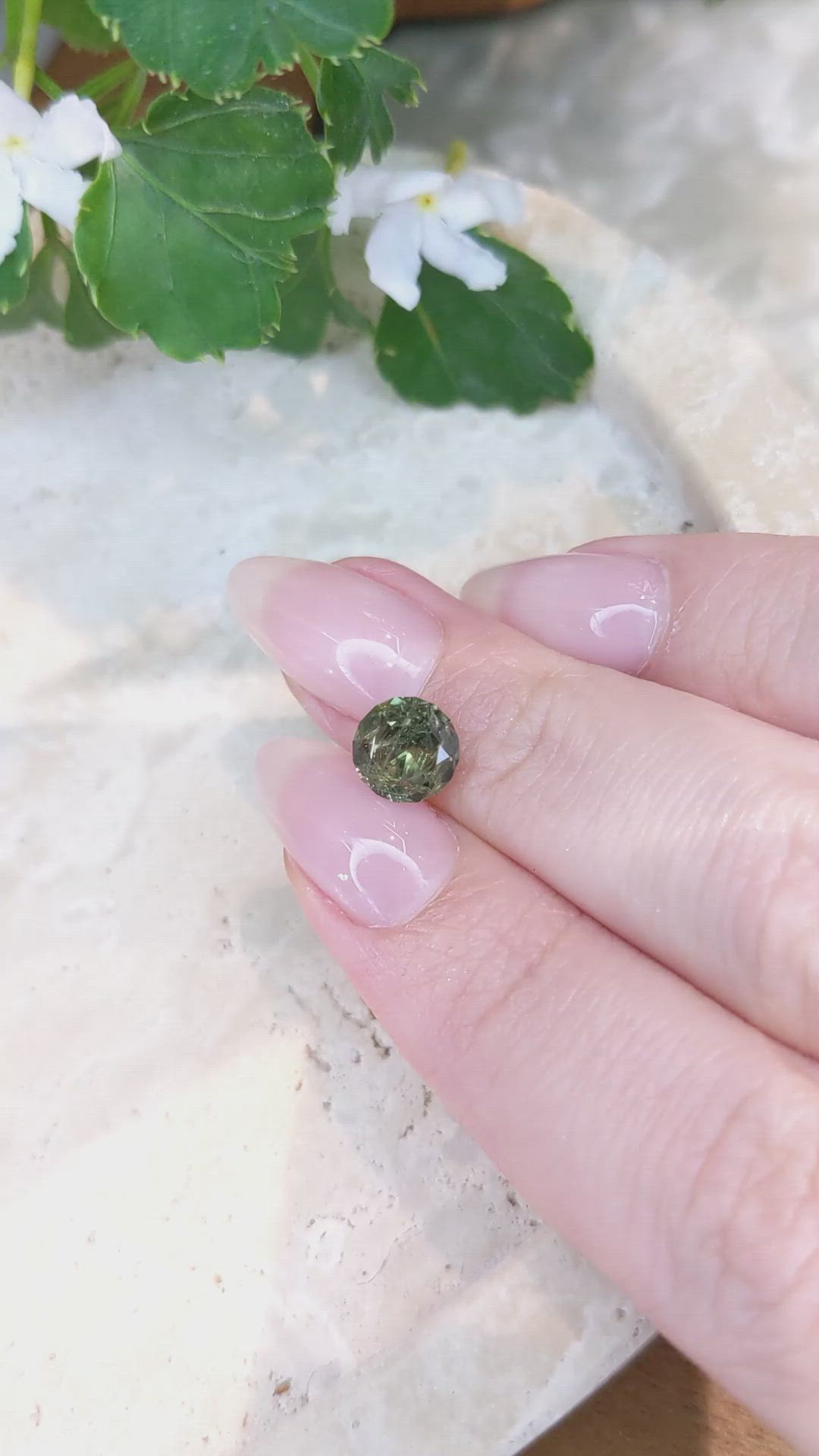 1.78 Ct. Green Sapphire from Ceylon (Sri Lanka) Size Video
