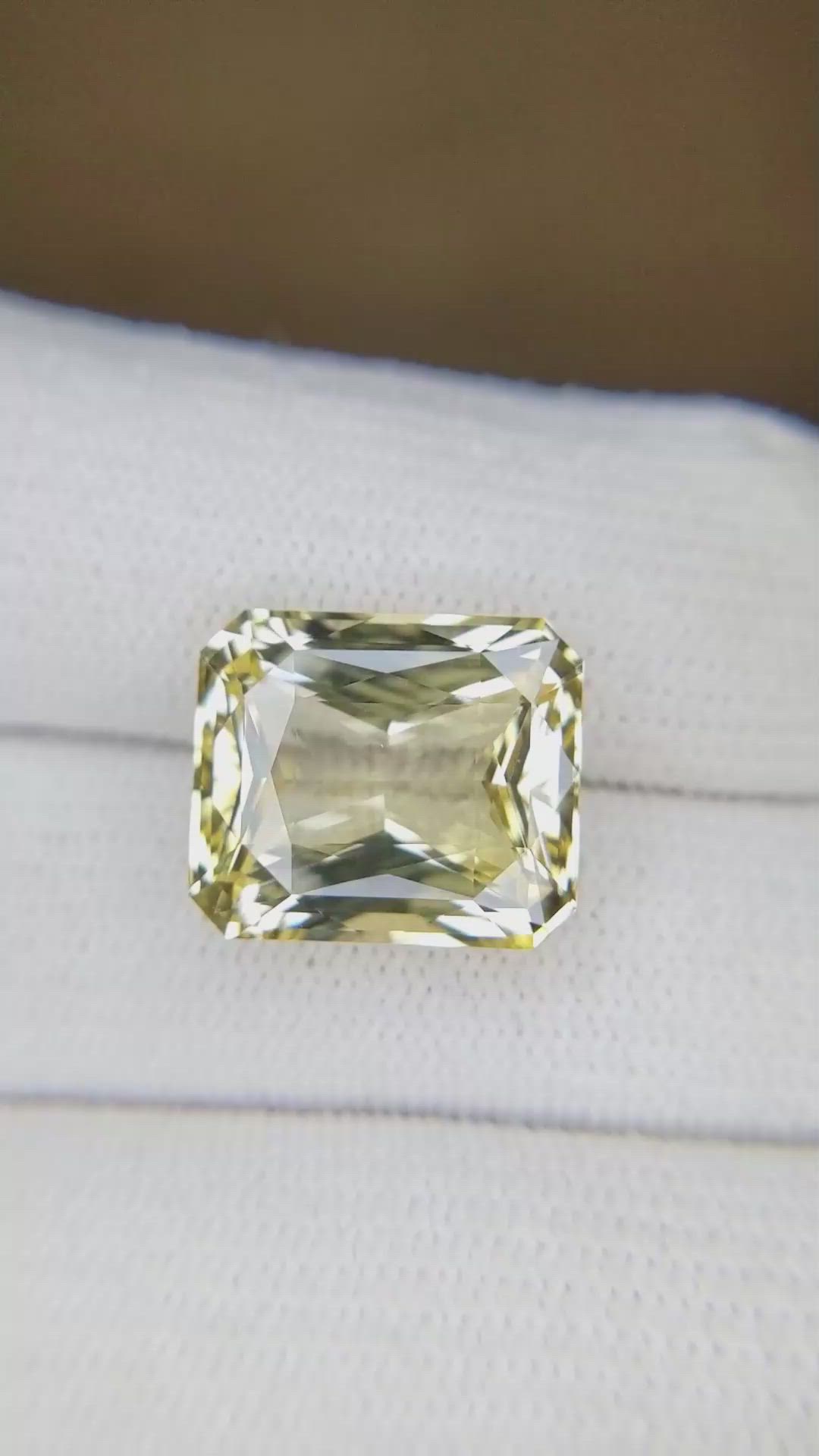 12.33 Ct. Yellow Sapphire from Ceylon (Sri Lanka) Size Video