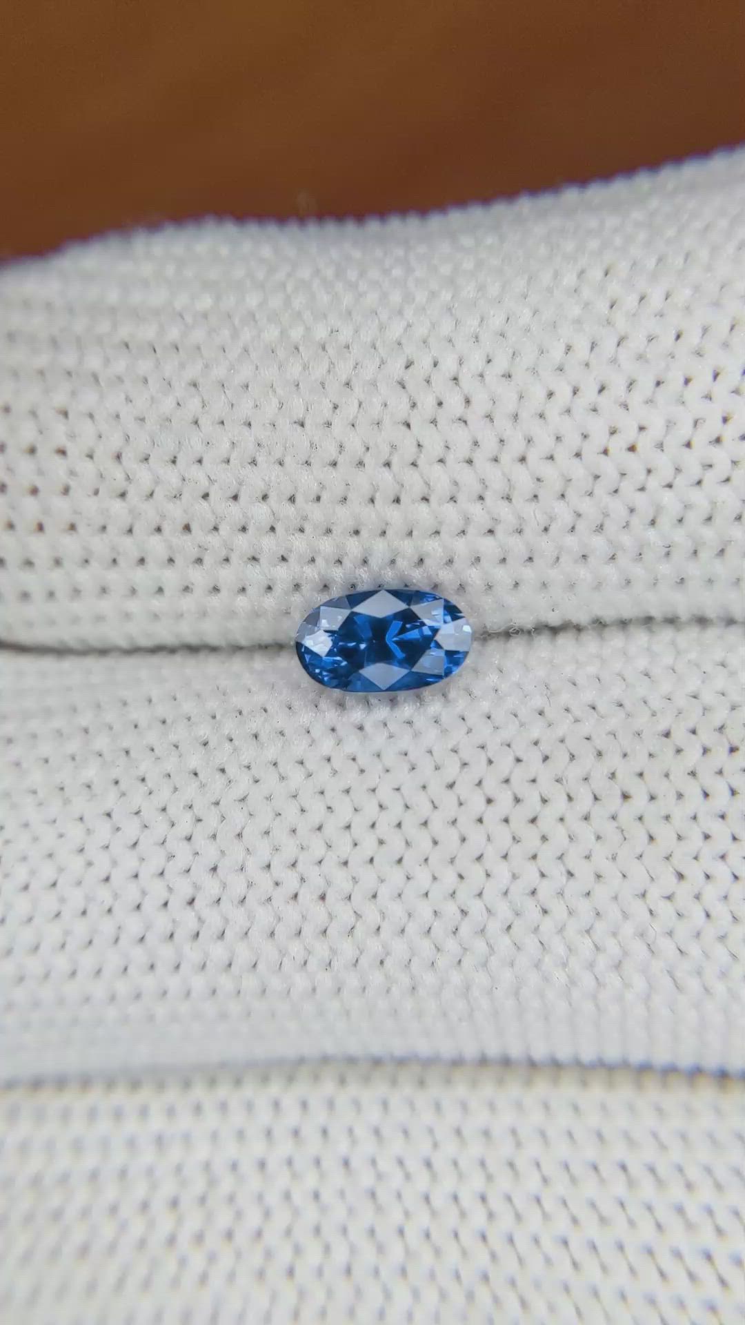 0.87 Ct. Blue Sapphire from Ceylon (Sri Lanka) Size Video