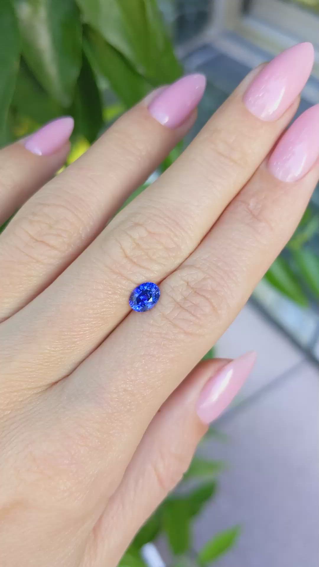 0.98 Ct. Blue Sapphire from Ceylon (Sri Lanka) Size Video