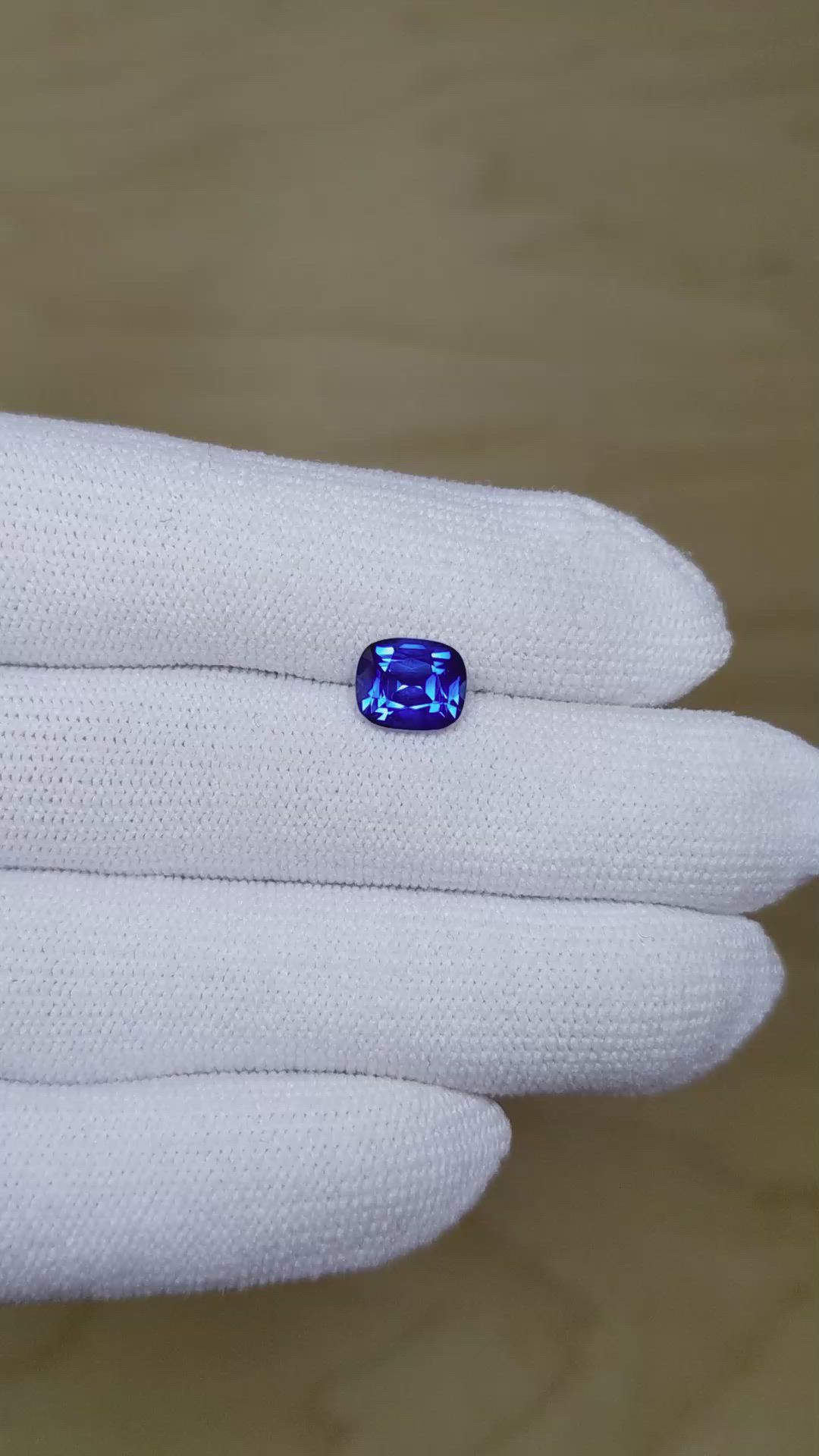 2.29 Ct. Blue Sapphire from Ceylon (Sri Lanka) Size Video