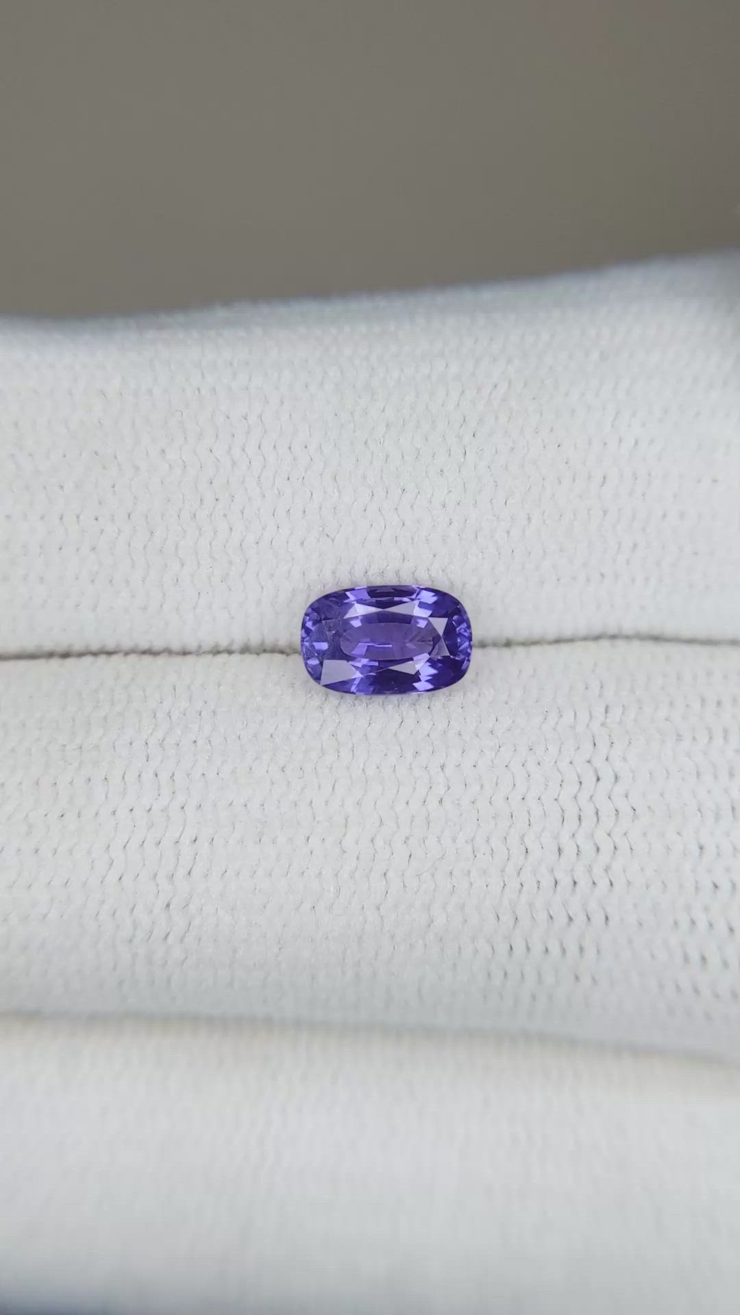 0.84 Ct. Purplish Blue Sapphire from Ceylon (Sri Lanka) Size Video