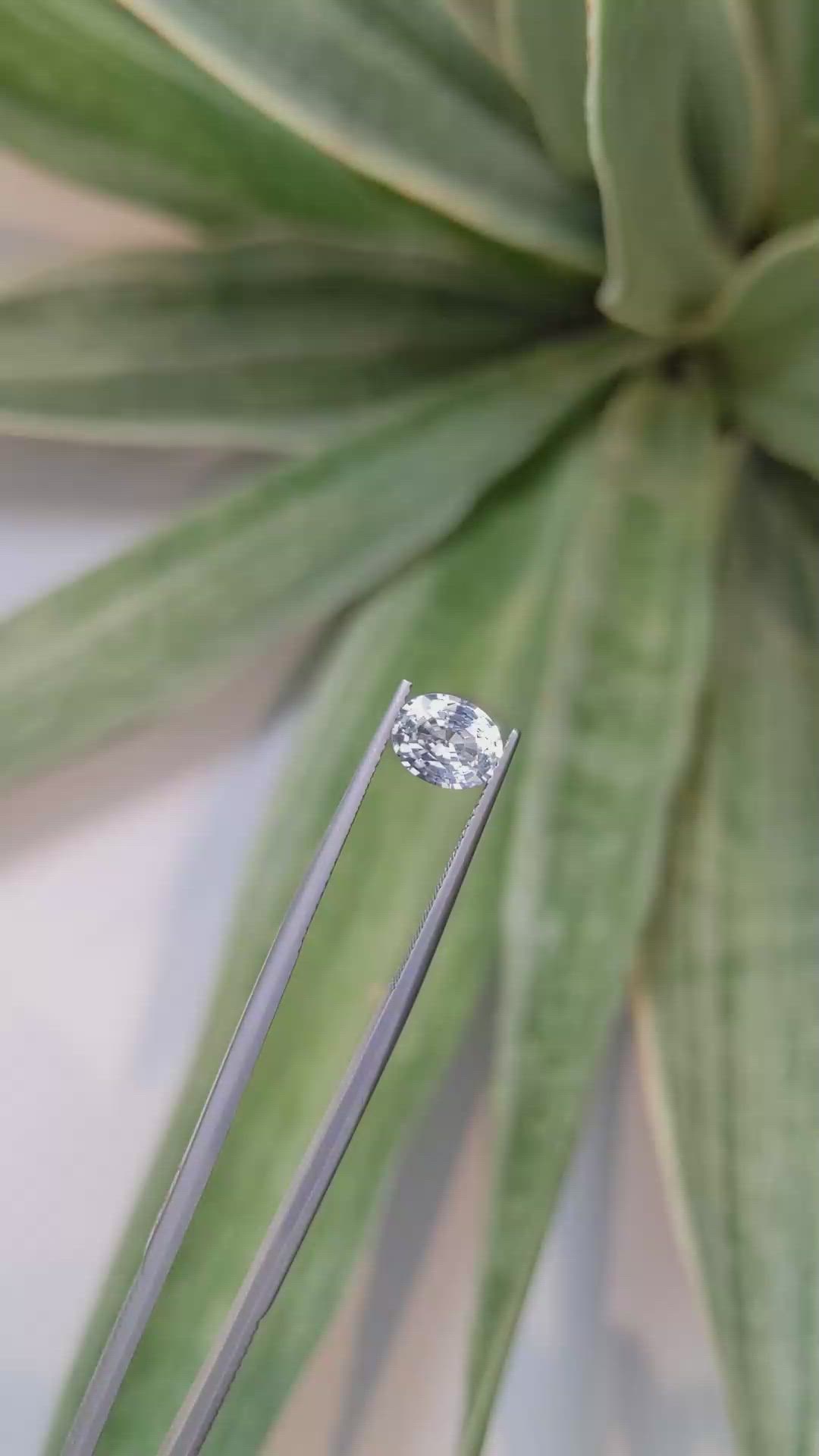 1.52 Ct. White Sapphire from Ceylon (Sri Lanka) Size Video