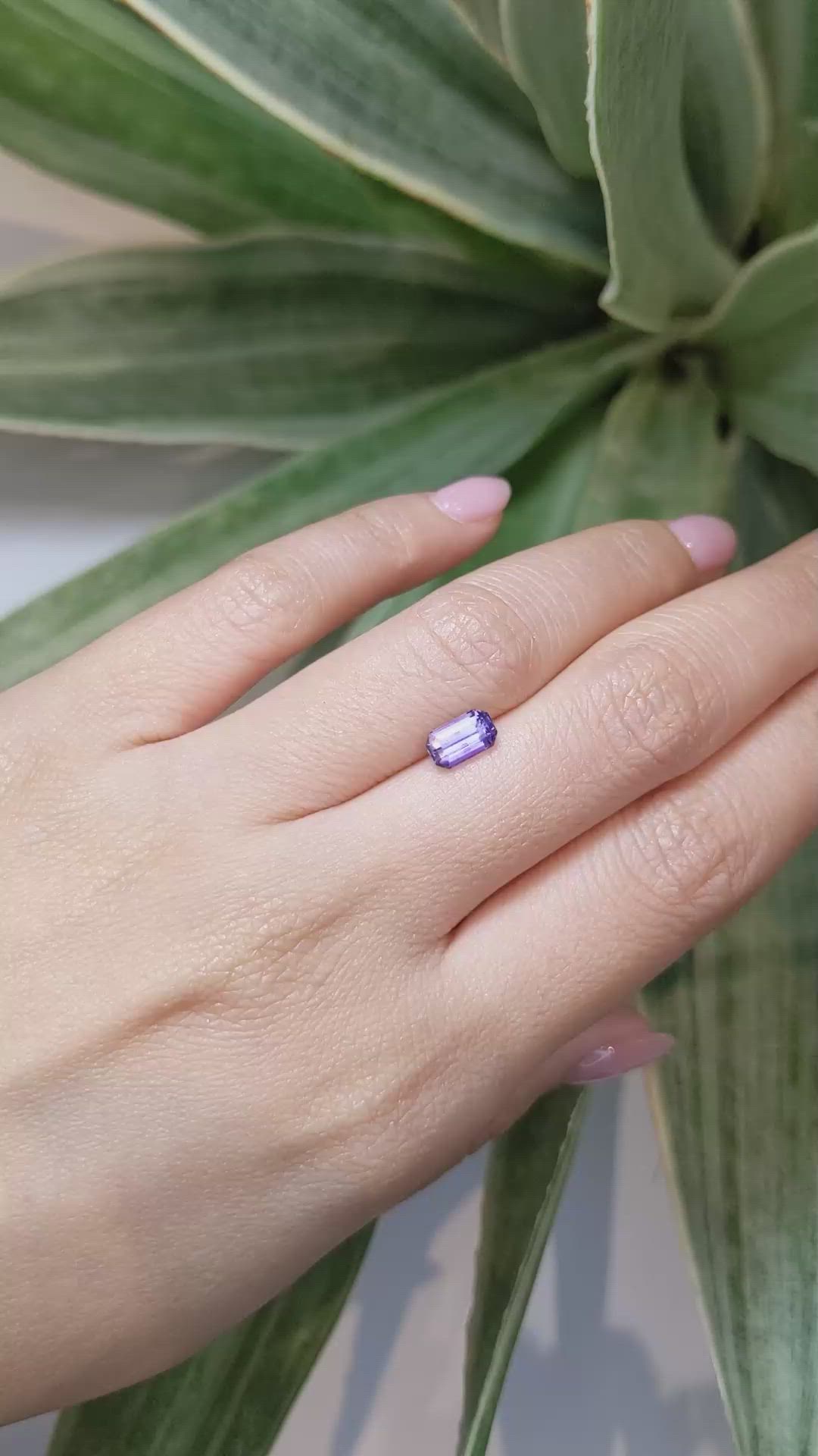 1.32 Ct. Purple Sapphire from Ceylon (Sri Lanka) Size Video