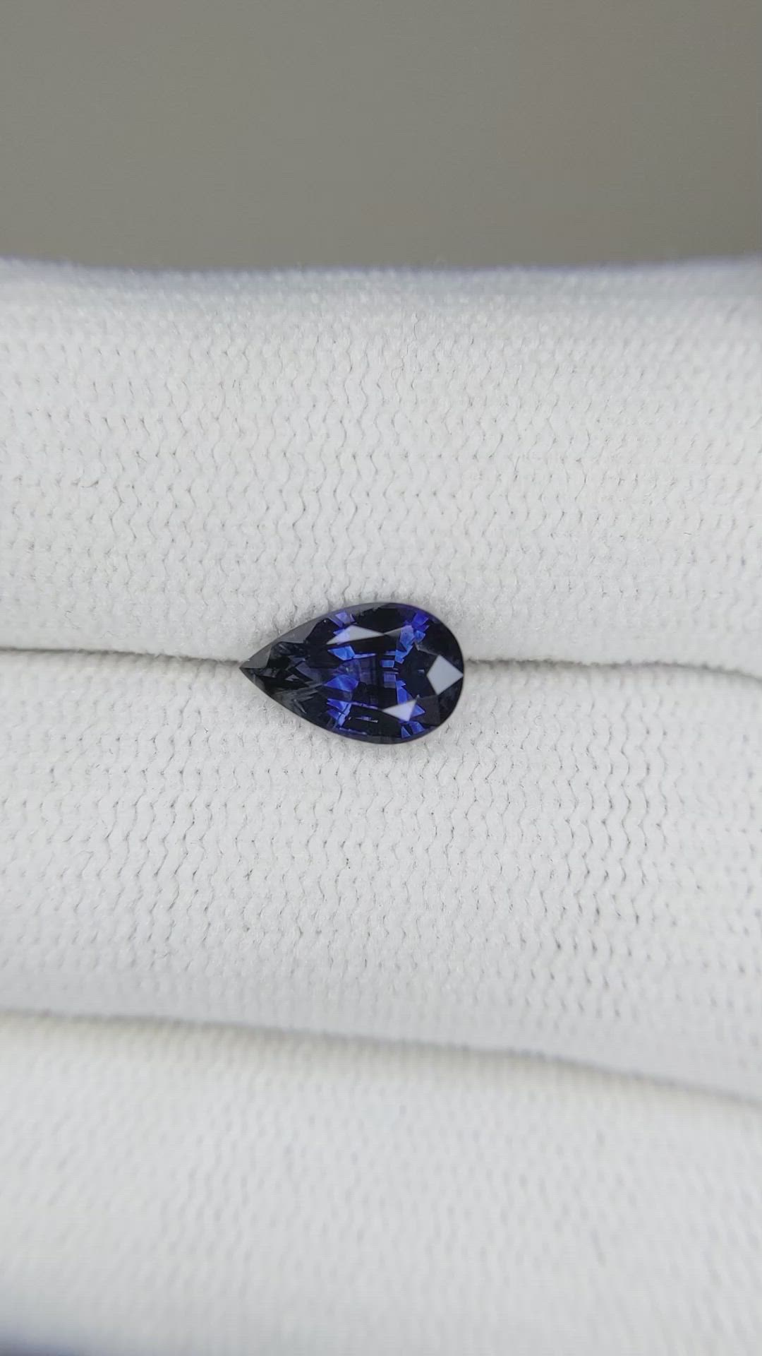 1.19 Ct. Blue Sapphire from Ceylon (Sri Lanka) Size Video