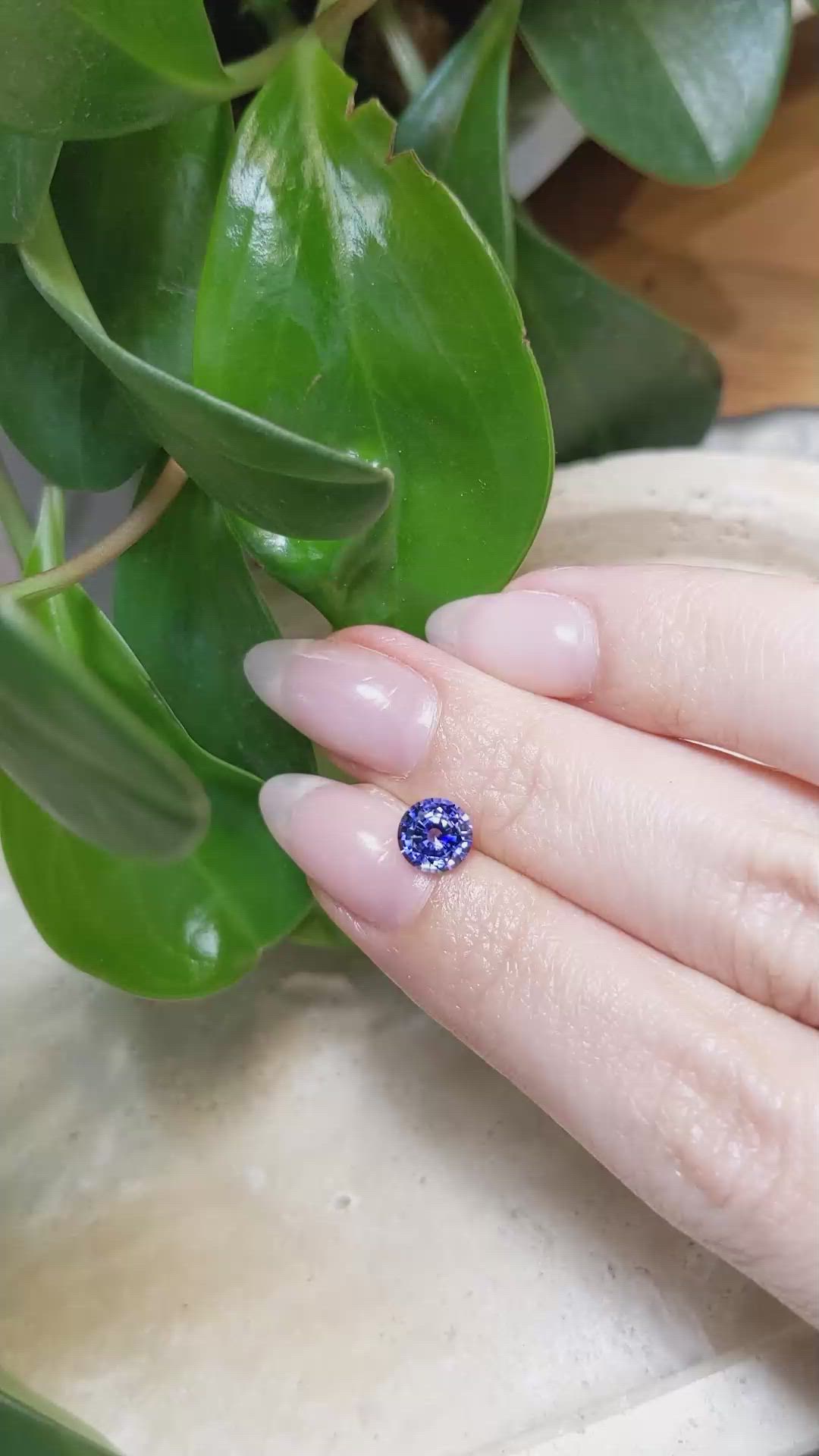 1.09 Ct. Blue Sapphire from Ceylon (Sri Lanka) Size Video