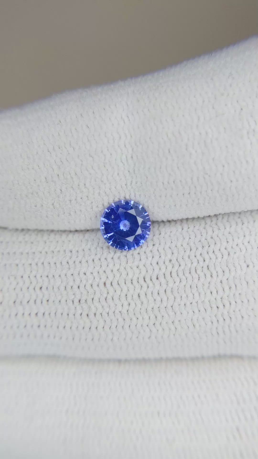 0.78 Ct. Blue Sapphire from Ceylon (Sri Lanka) Size Video