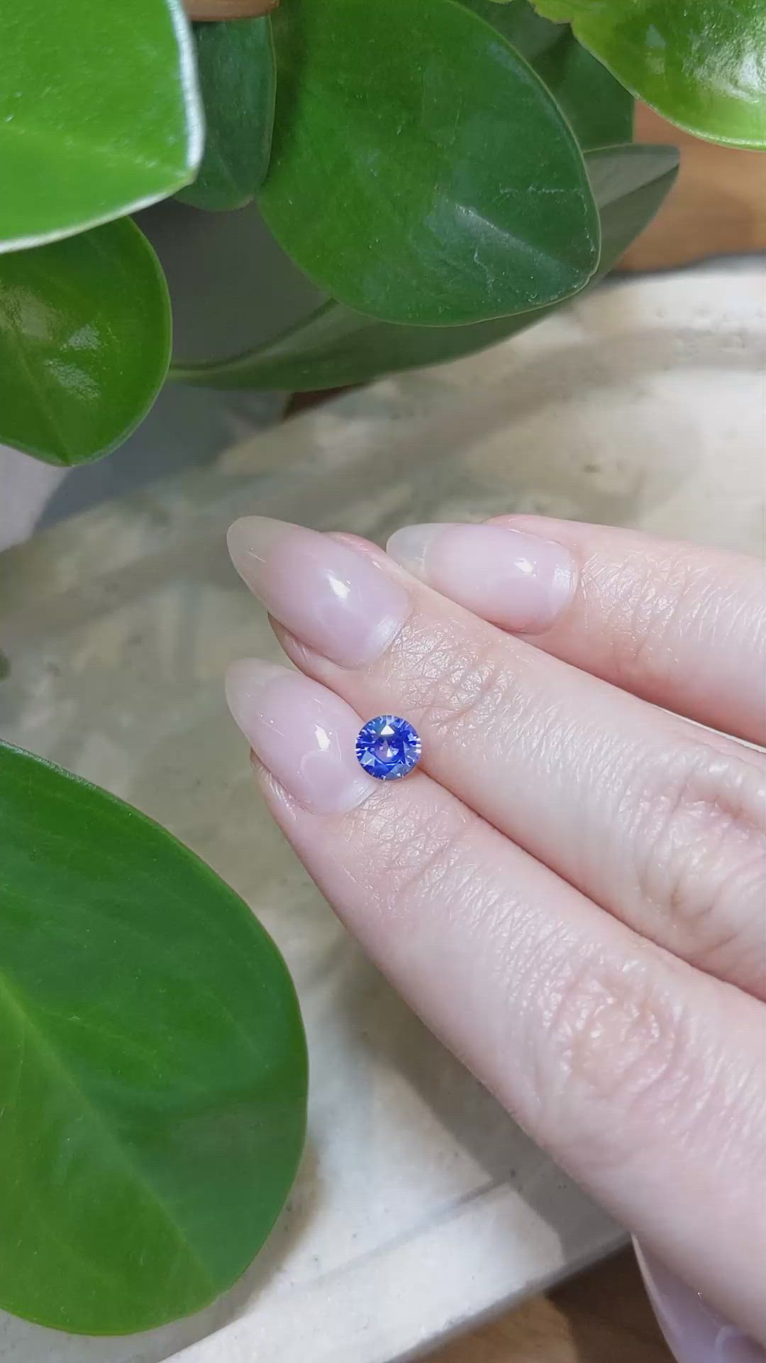 0.86 Ct. Blue Sapphire from Ceylon (Sri Lanka) Size Video