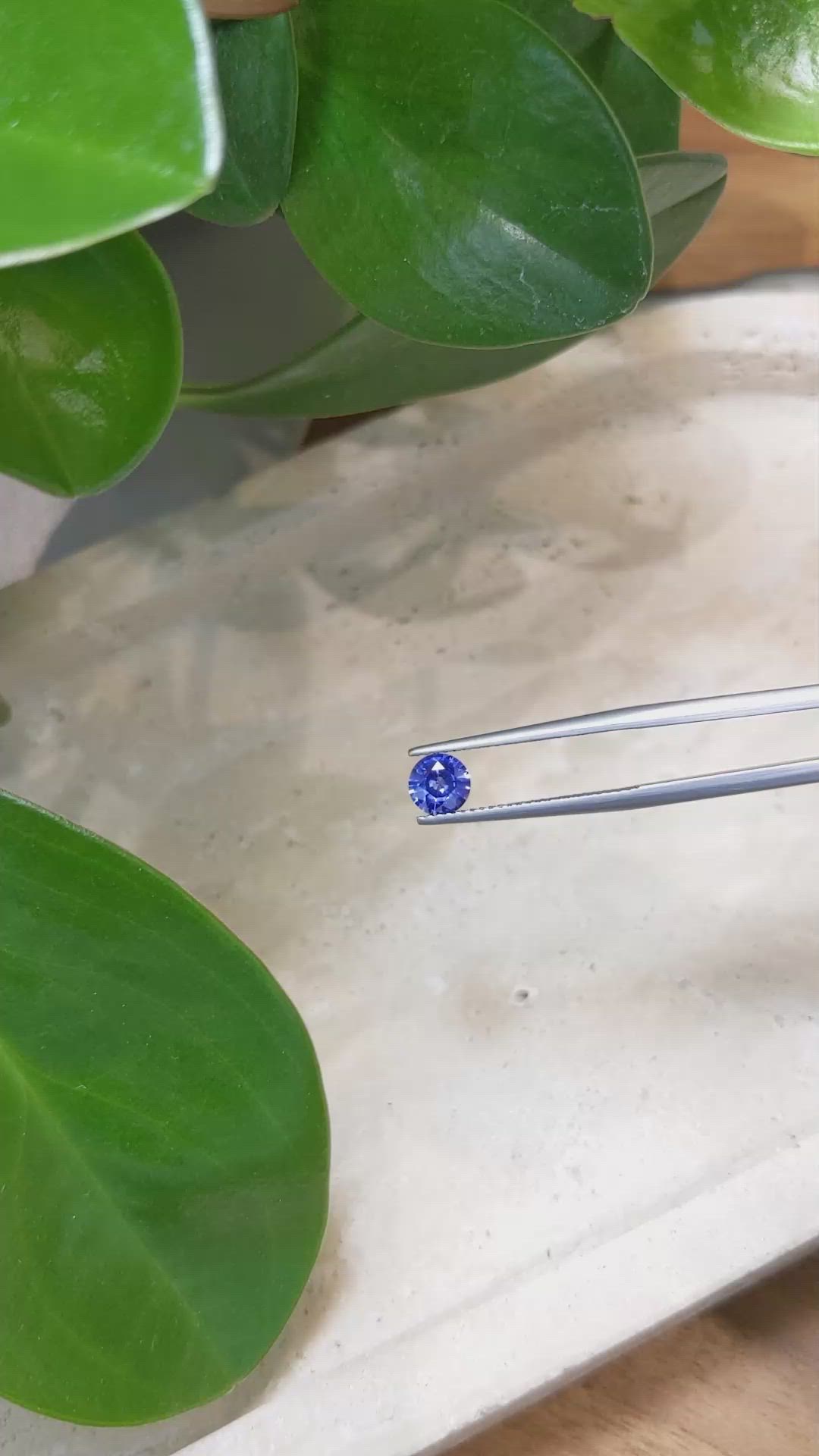 0.86 Ct. Blue Sapphire from Ceylon (Sri Lanka) Size Video