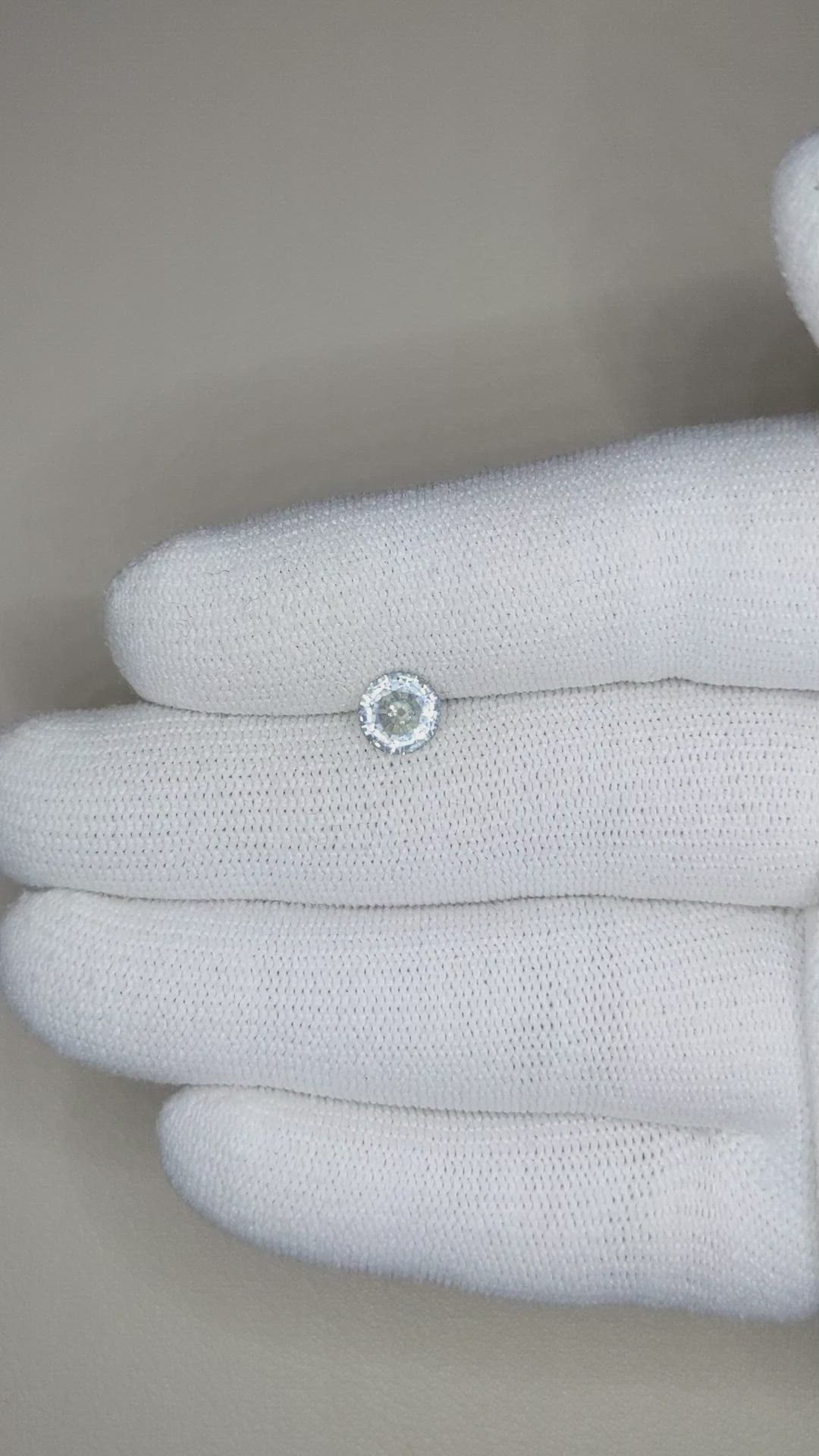 1.42 Ct. Bi Color Sapphire from Ceylon (Sri Lanka) Size Video