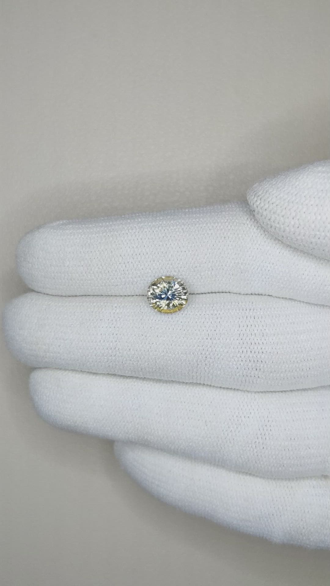 1.53 Ct. Bi Color Sapphire from Ceylon (Sri Lanka) Size Video