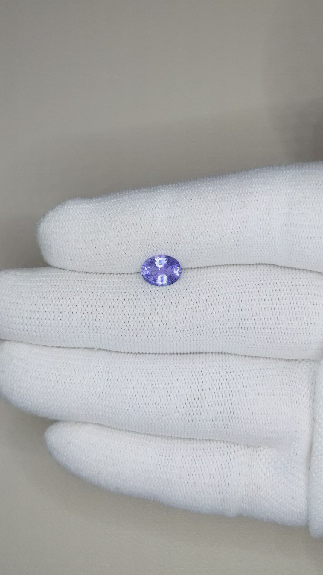 1.32 Ct. Blue Sapphire from Ceylon (Sri Lanka) Size Video
