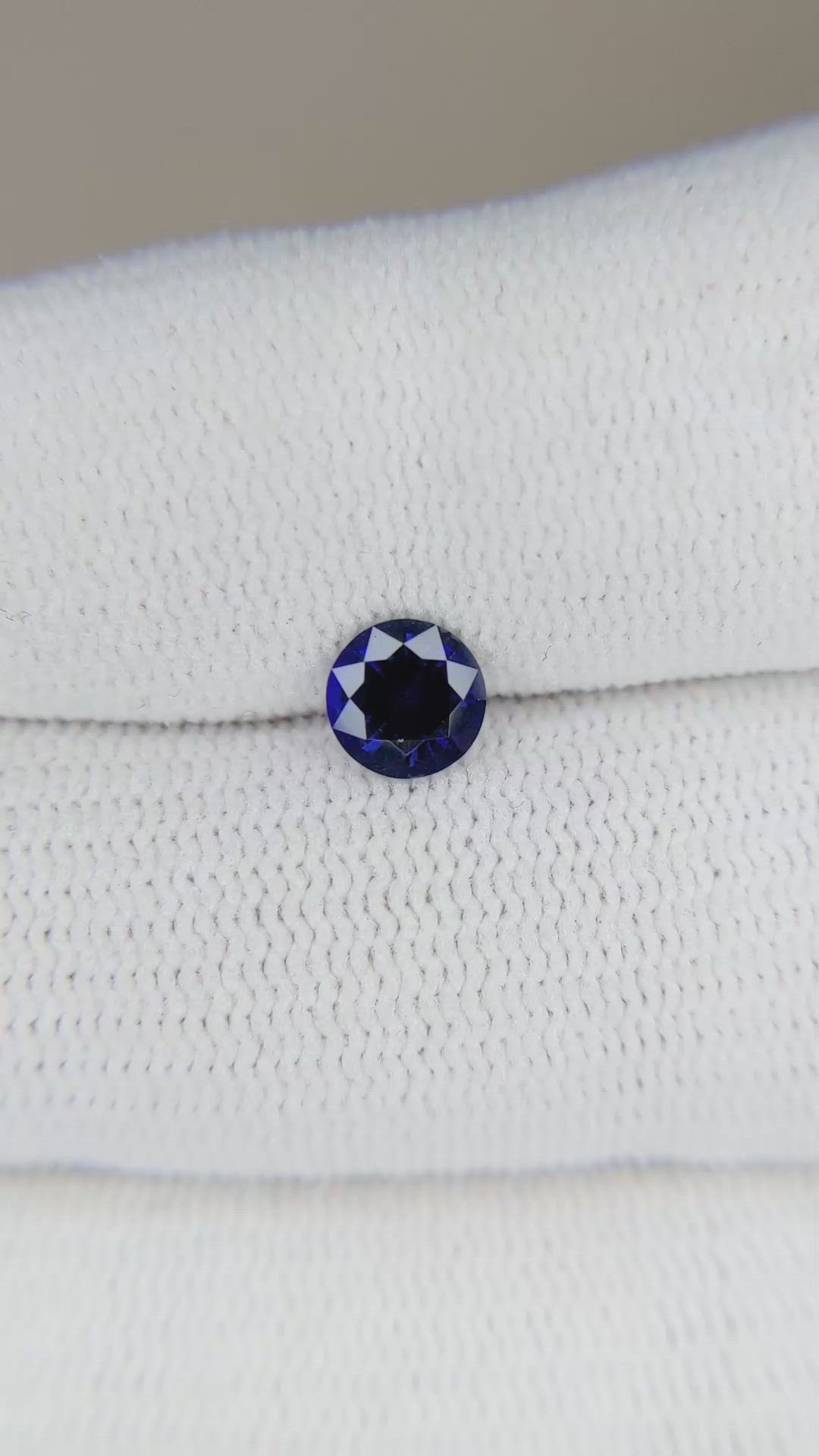 0.73 Ct. Blue Sapphire from Ceylon (Sri Lanka) Size Video