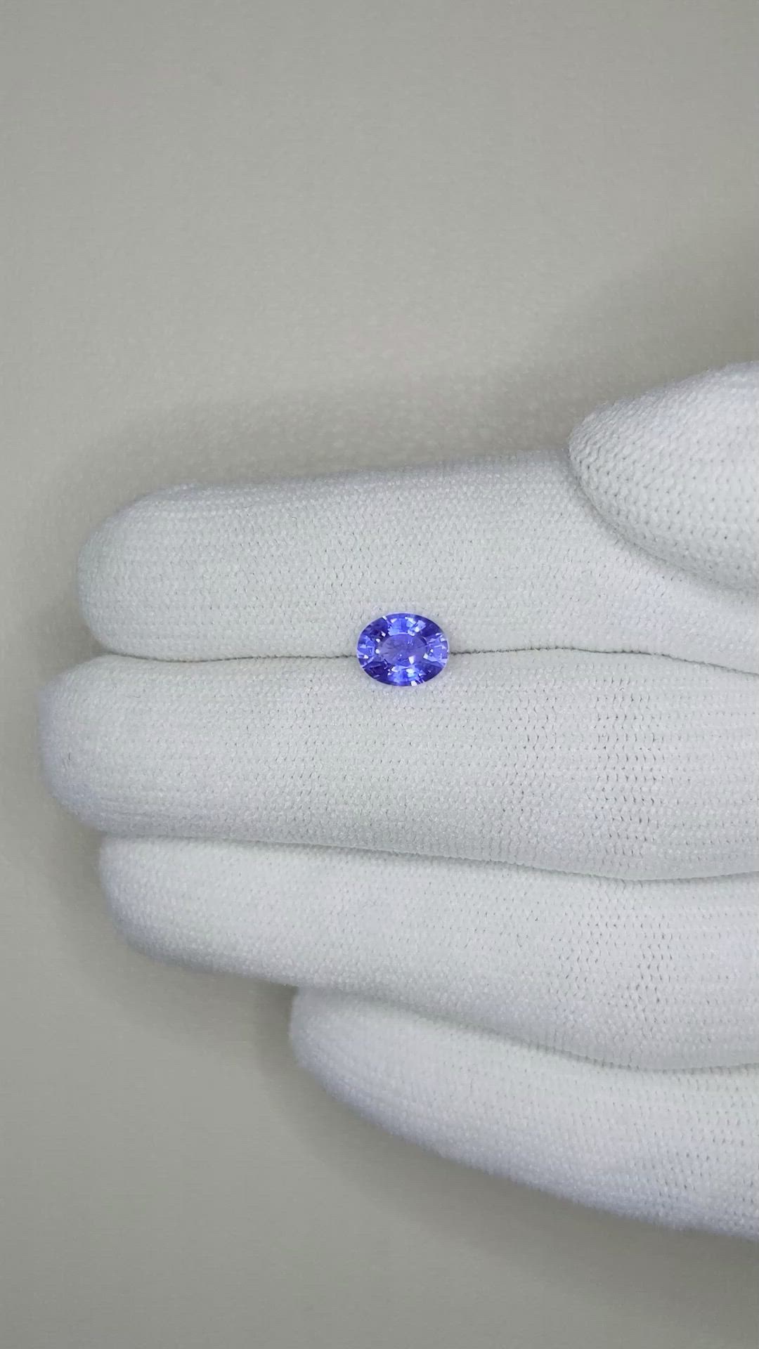 1.00 Ct. Blue Sapphire from Ceylon (Sri Lanka) Size Video