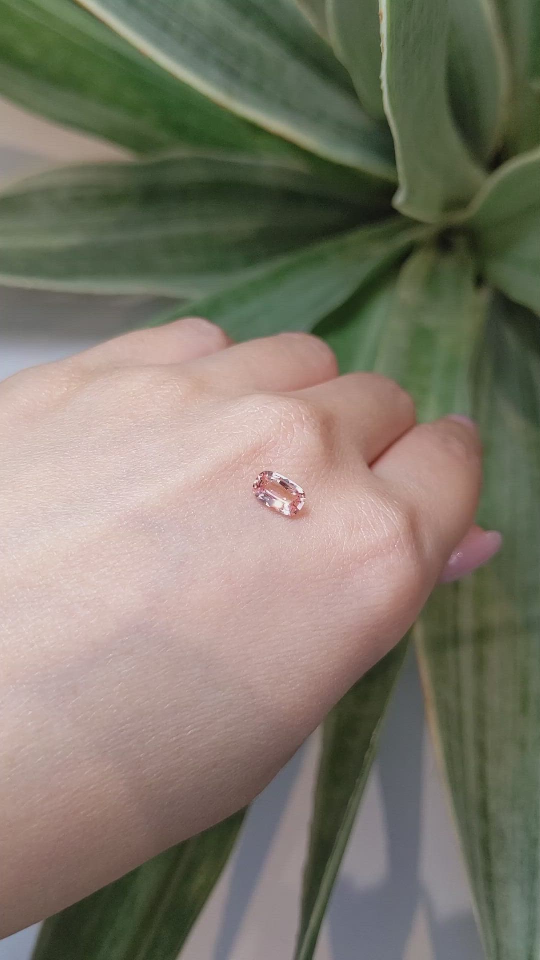 0.87 Ct. Padparadscha Sapphire from Ceylon (Sri Lanka) Size Video