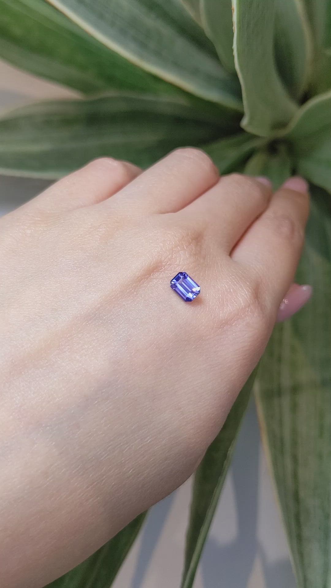 1.08 Ct. Violet Sapphire from Ceylon (Sri Lanka) Size Video